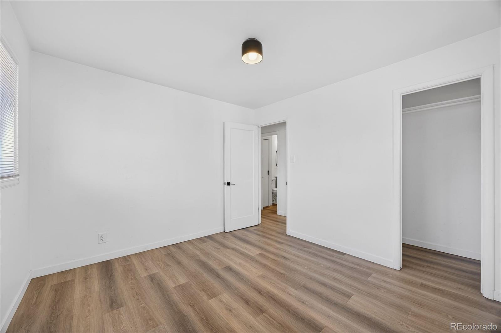 MLS Image #10 for 2621 s federal boulevard,denver, Colorado