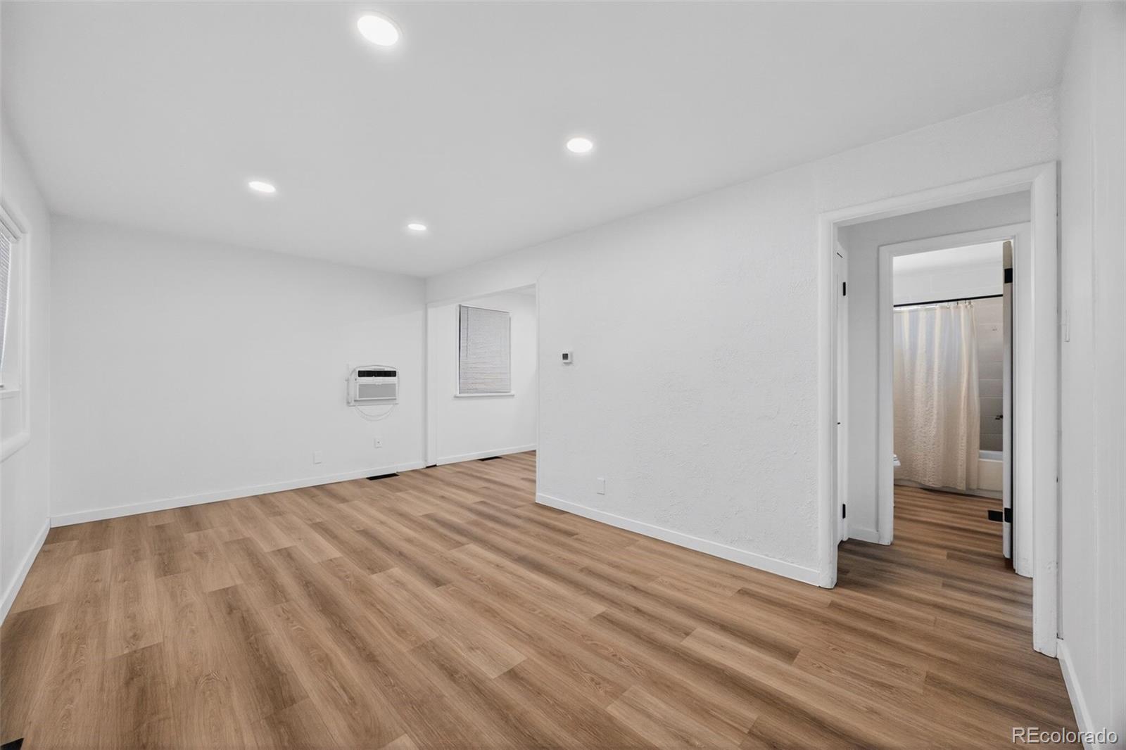 MLS Image #3 for 2621 s federal boulevard,denver, Colorado