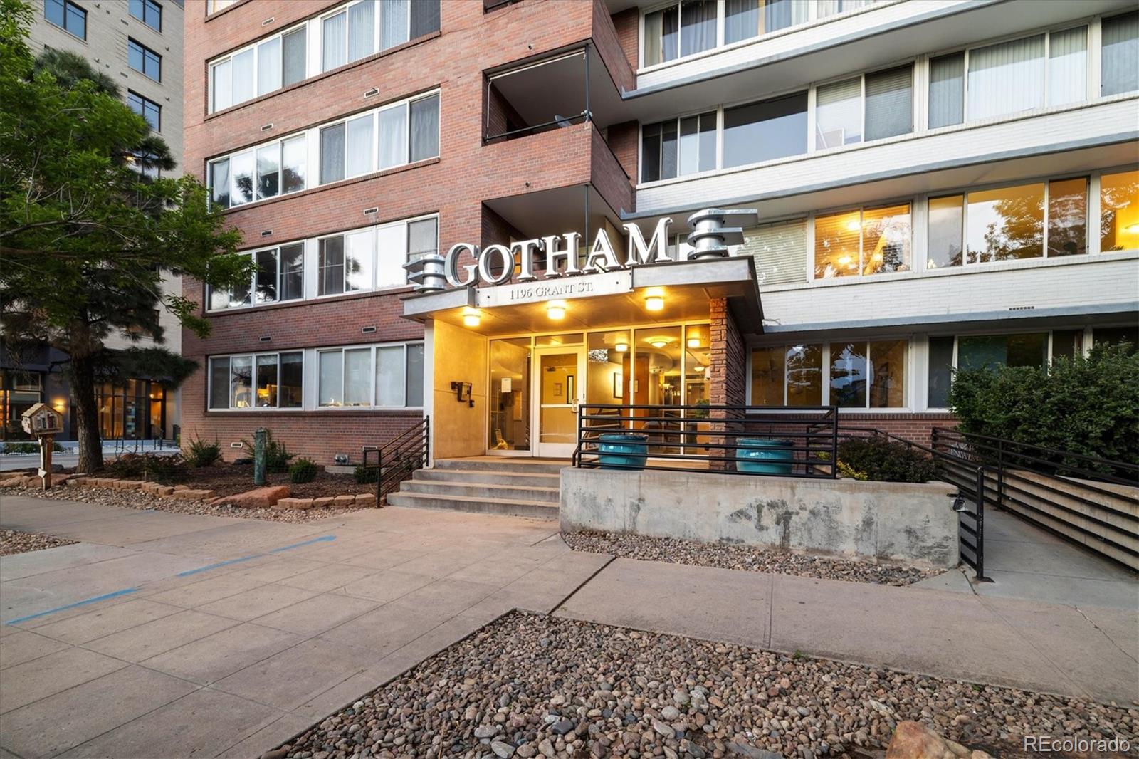 MLS Image #1 for 1196 n grant street 501,denver, Colorado