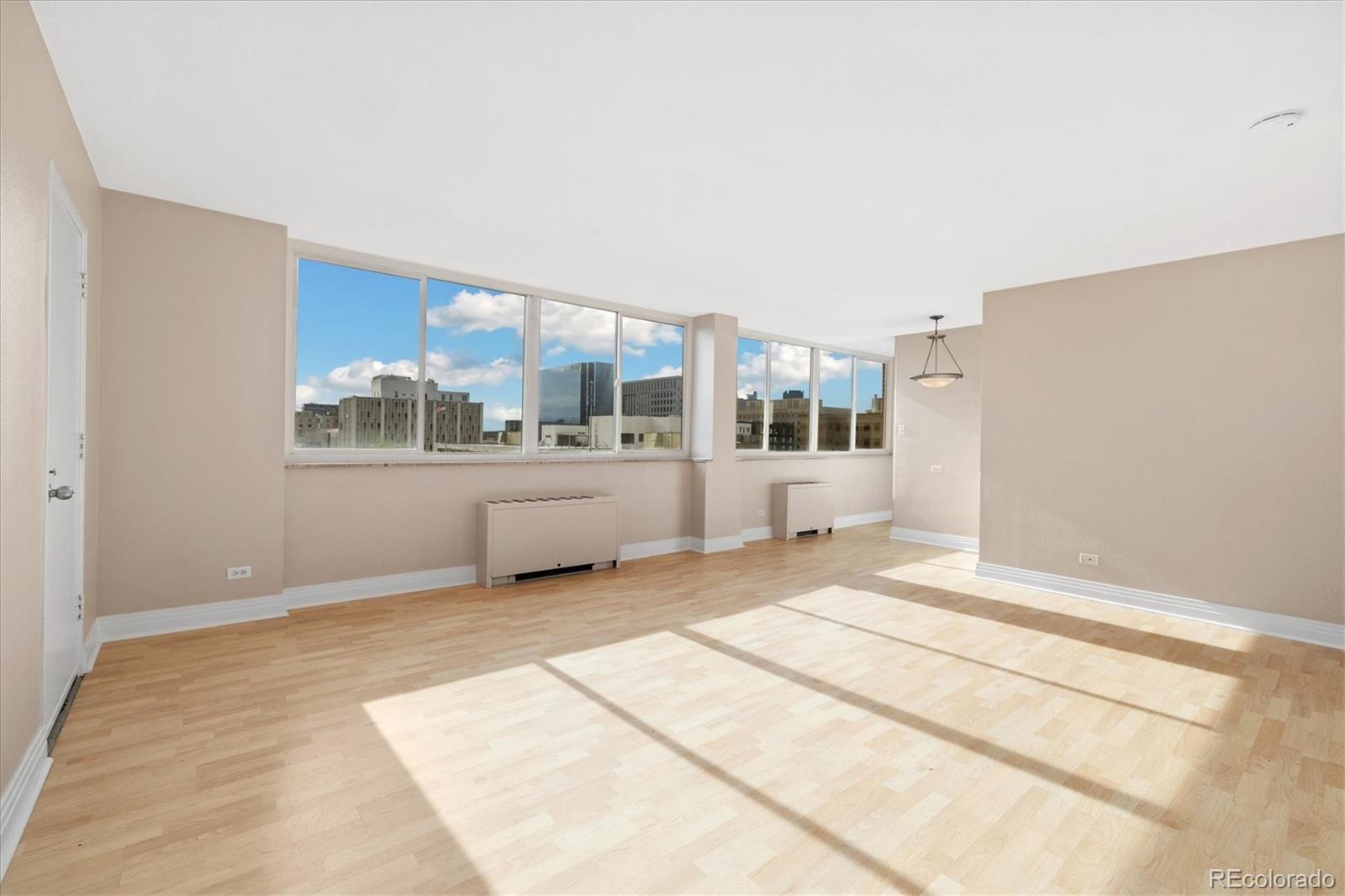 MLS Image #5 for 1196 n grant street 501,denver, Colorado