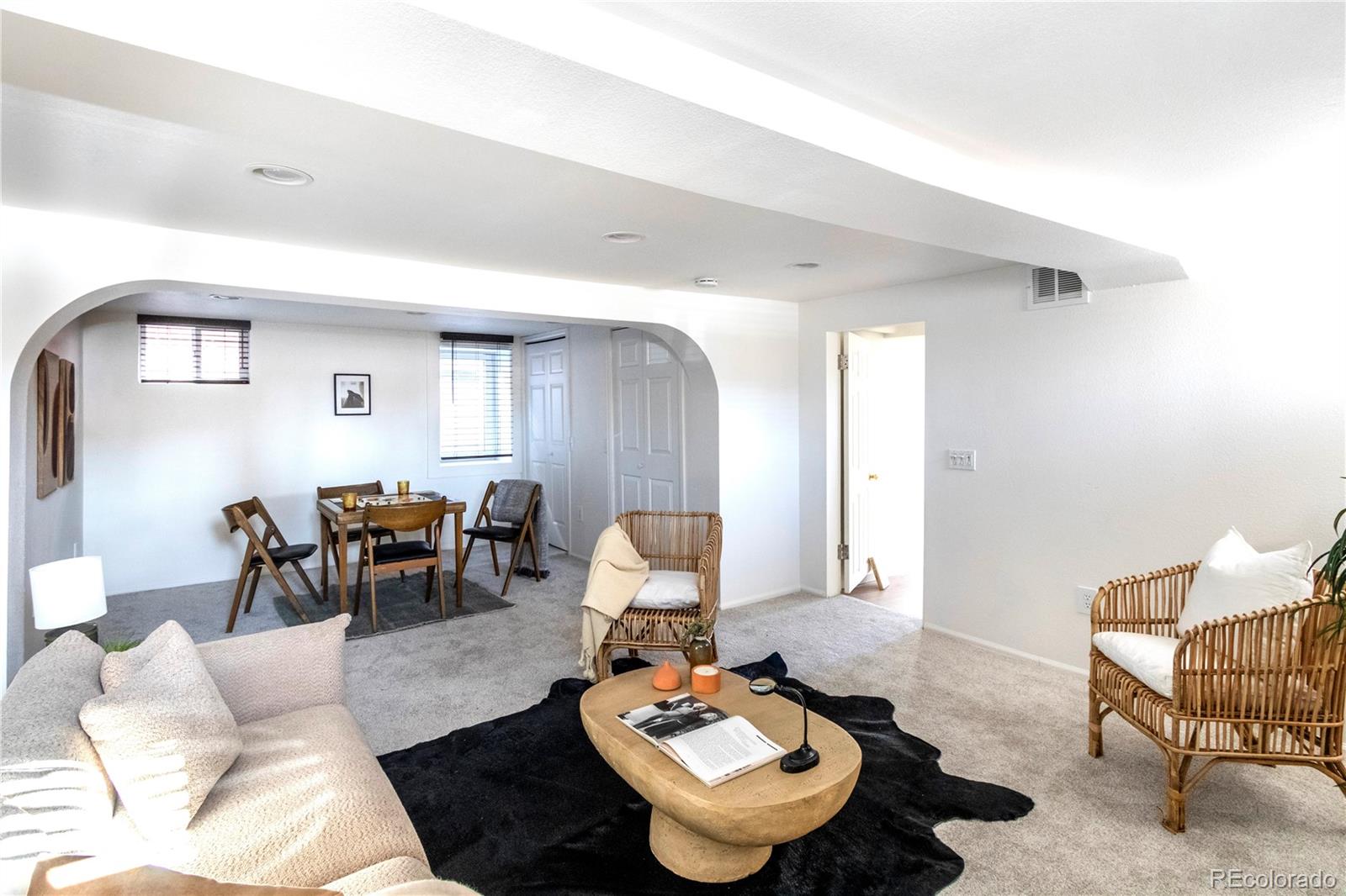 MLS Image #21 for 3200 n vine street,denver, Colorado