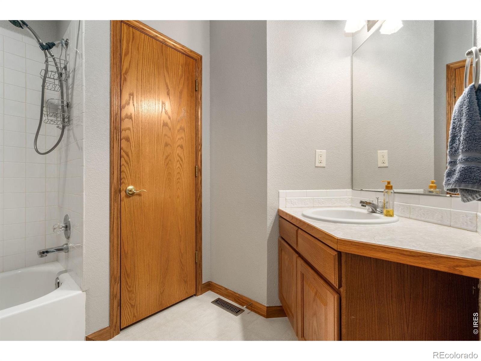 MLS Image #17 for 1960  hillside place,windsor, Colorado