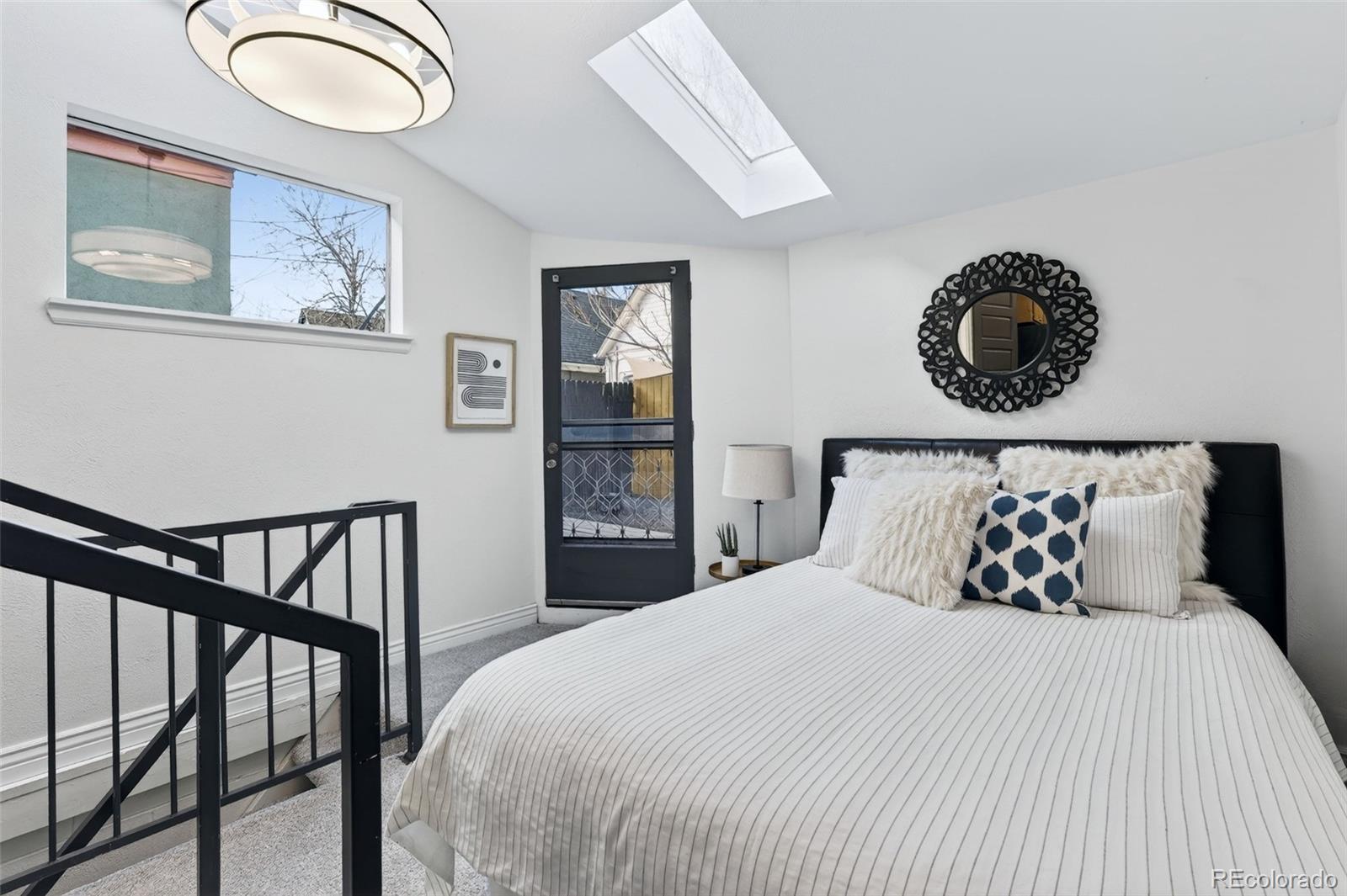MLS Image #16 for 551  cherokee street,denver, Colorado