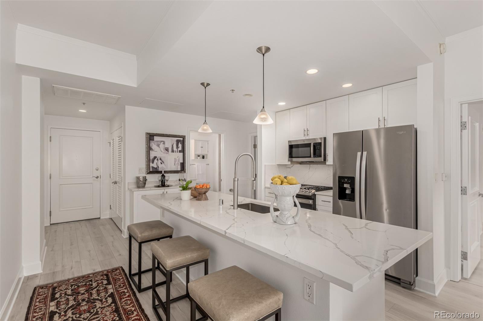 MLS Image #1 for 1975 n grant street 627,denver, Colorado