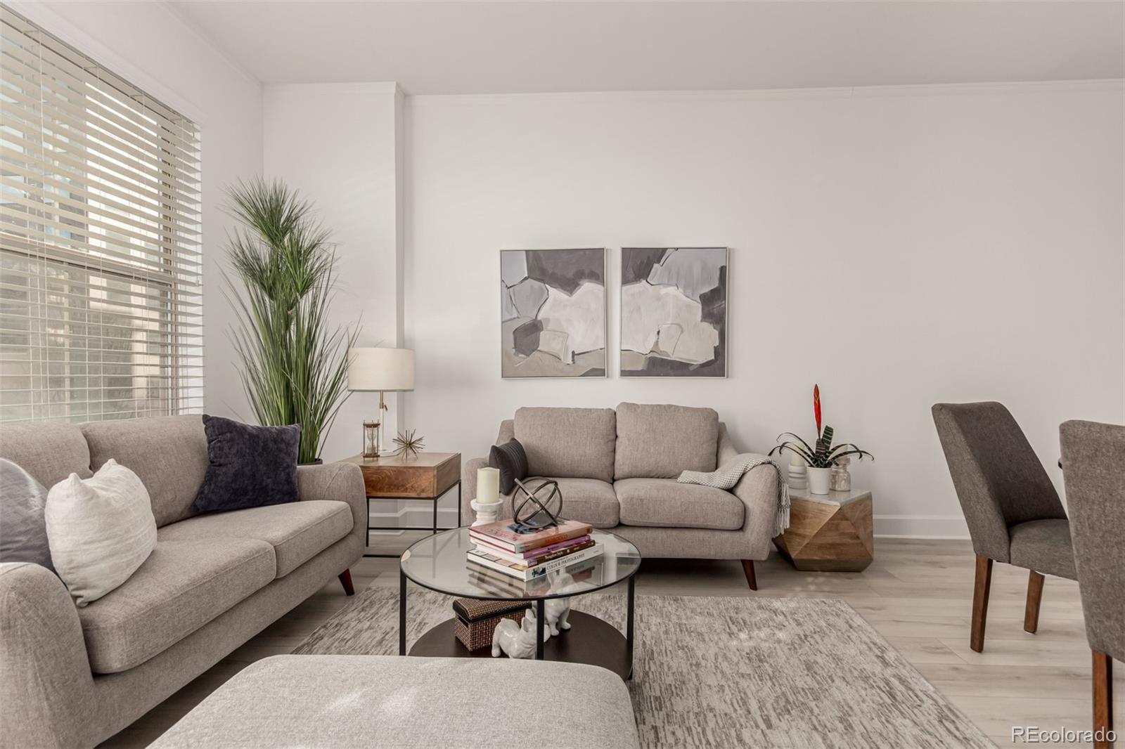 MLS Image #7 for 1975 n grant street 627,denver, Colorado