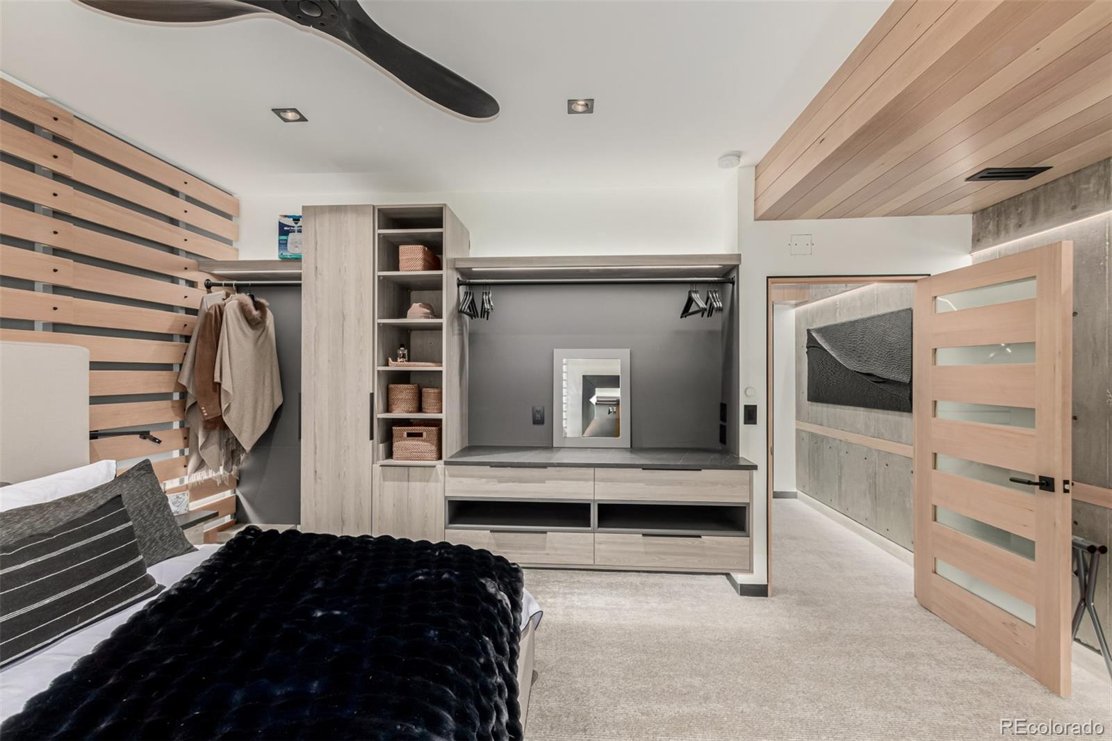 MLS Image #21 for 634 s corona street,denver, Colorado