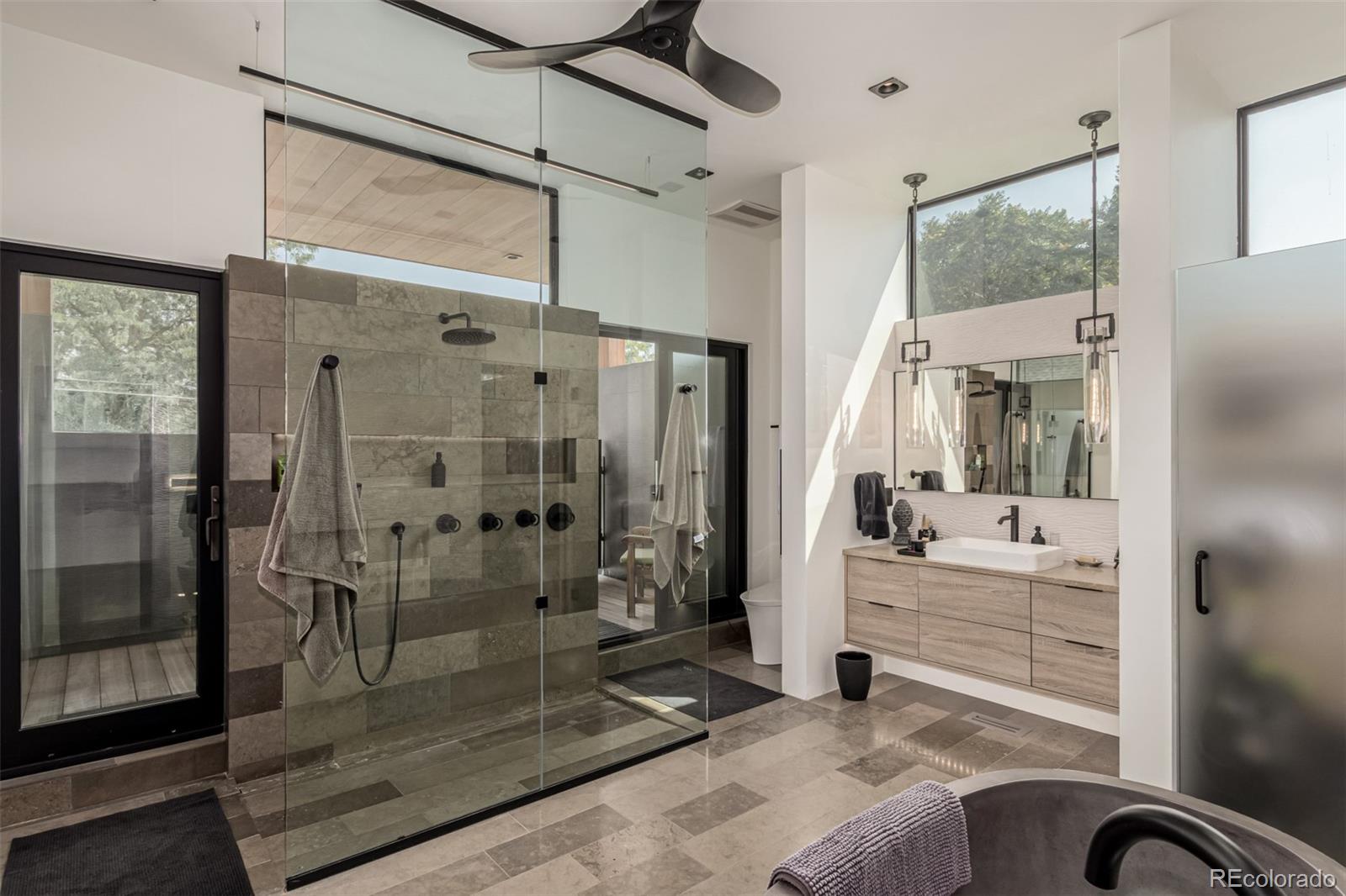 MLS Image #27 for 634 s corona street,denver, Colorado