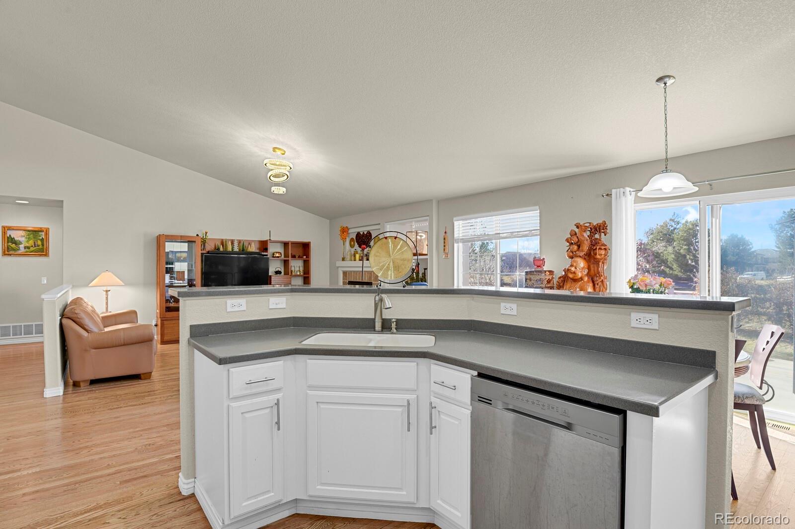 MLS Image #15 for 6373 s richfield street,aurora, Colorado