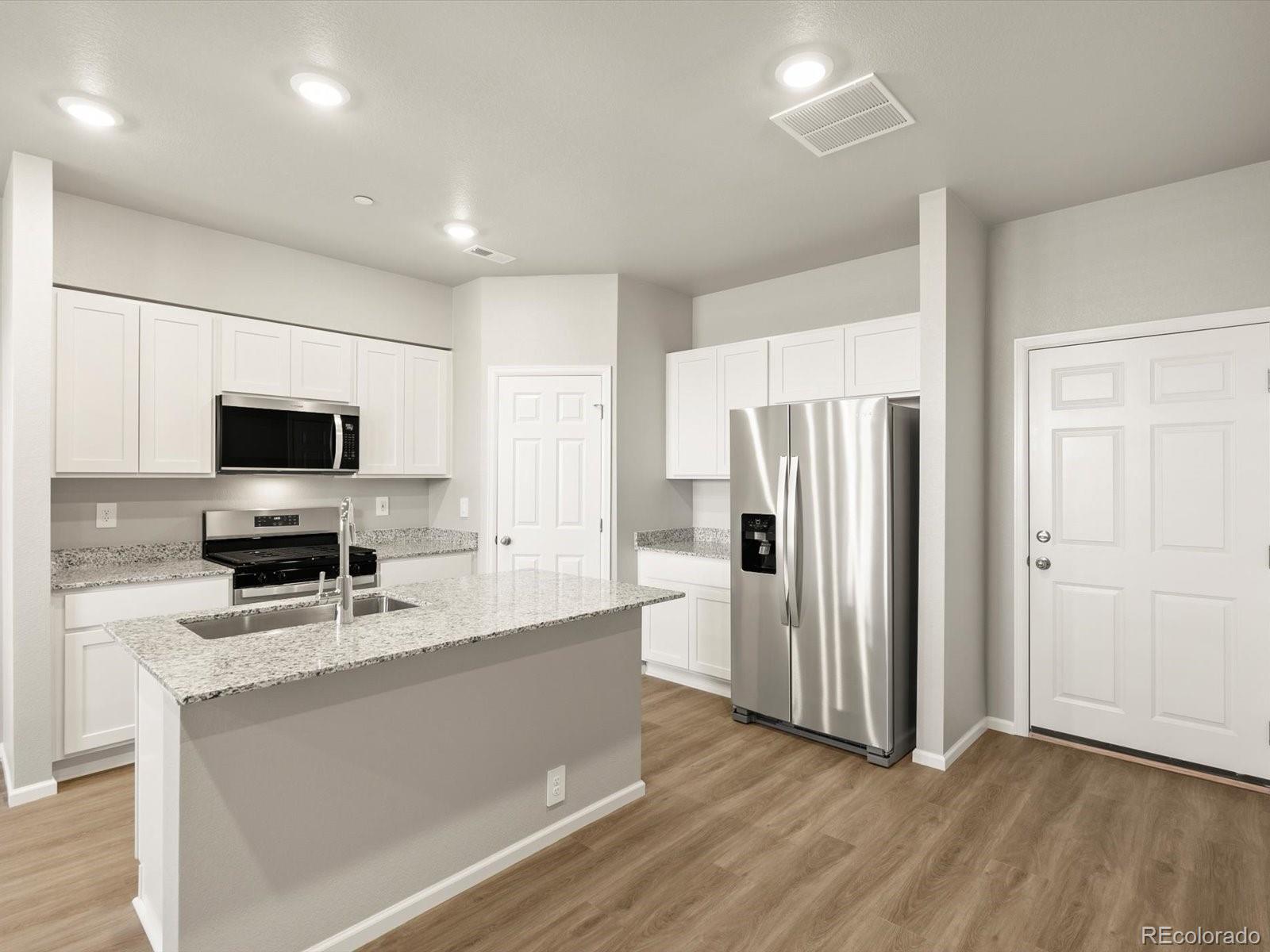MLS Image #5 for 1594  riverplace drive,windsor, Colorado