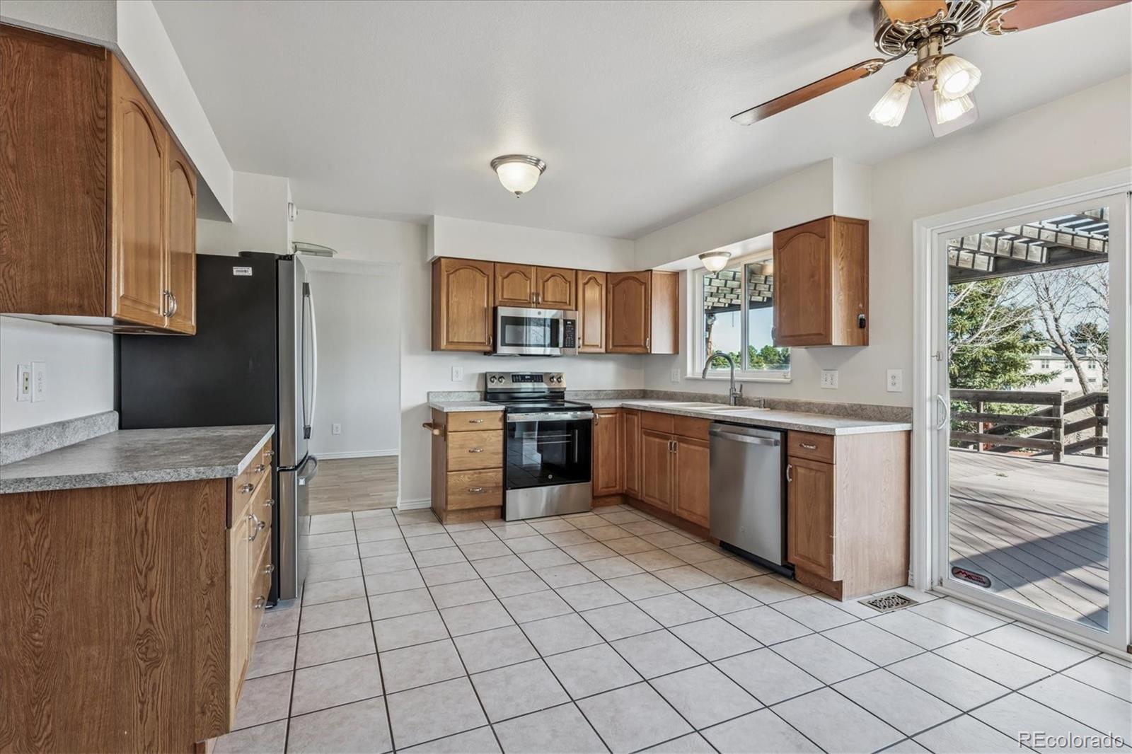 MLS Image #11 for 11402  brownstone drive,parker, Colorado