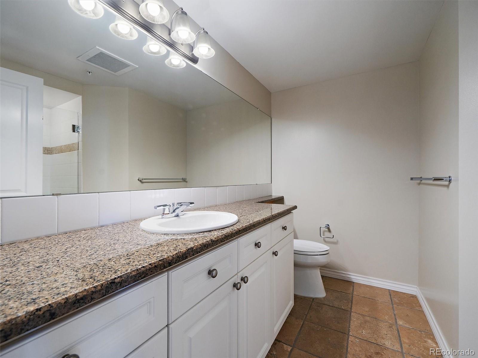 MLS Image #29 for 8100 e union avenue,denver, Colorado