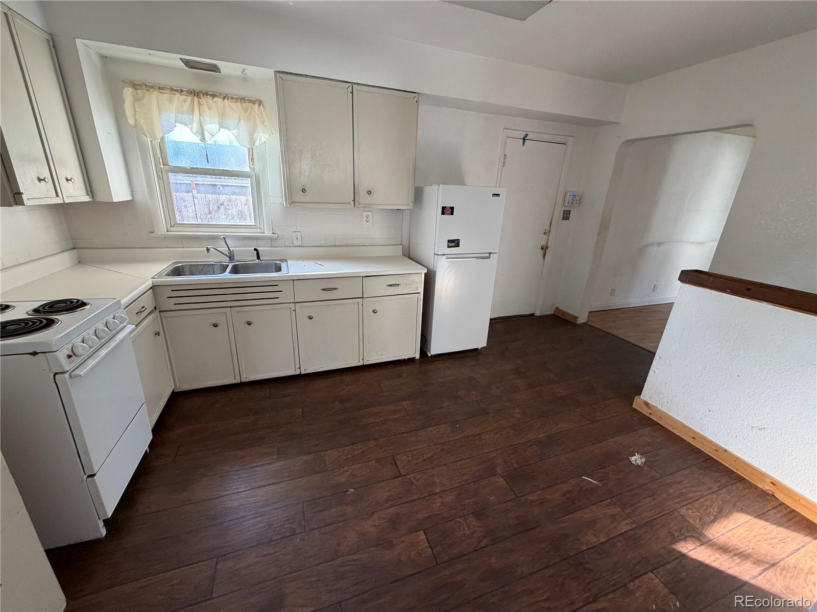 MLS Image #1 for 1042 s raleigh street,denver, Colorado