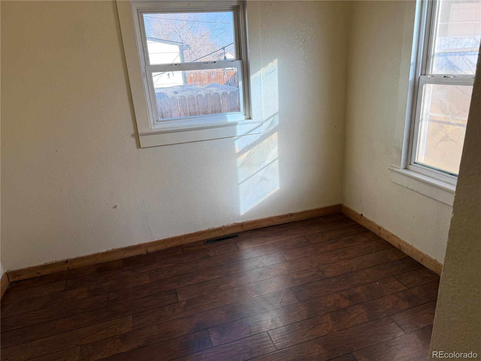 MLS Image #3 for 1042 s raleigh street,denver, Colorado