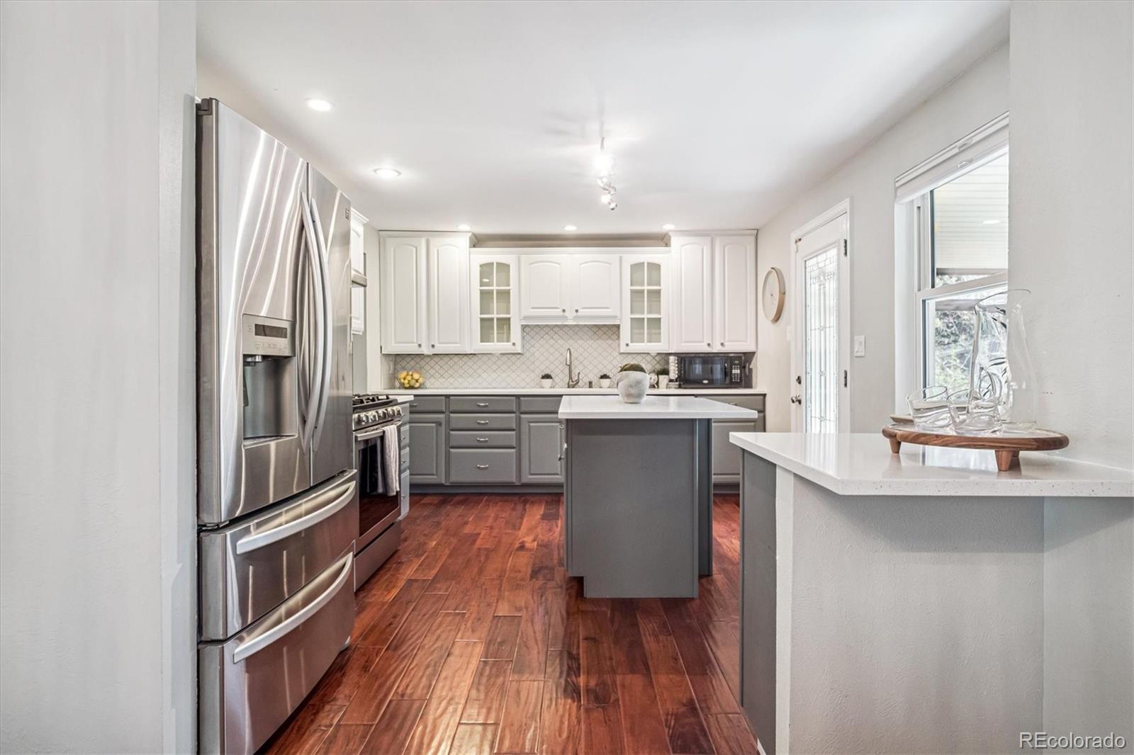MLS Image #5 for 4724 w tufts circle,denver, Colorado
