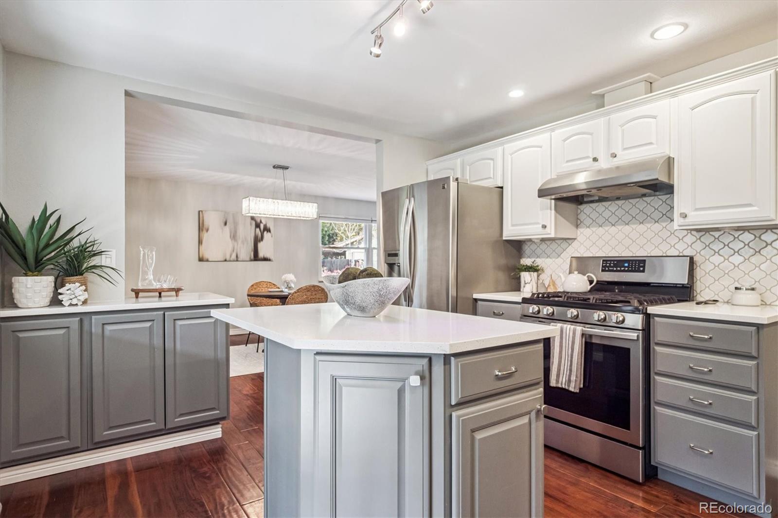 MLS Image #7 for 4724 w tufts circle,denver, Colorado