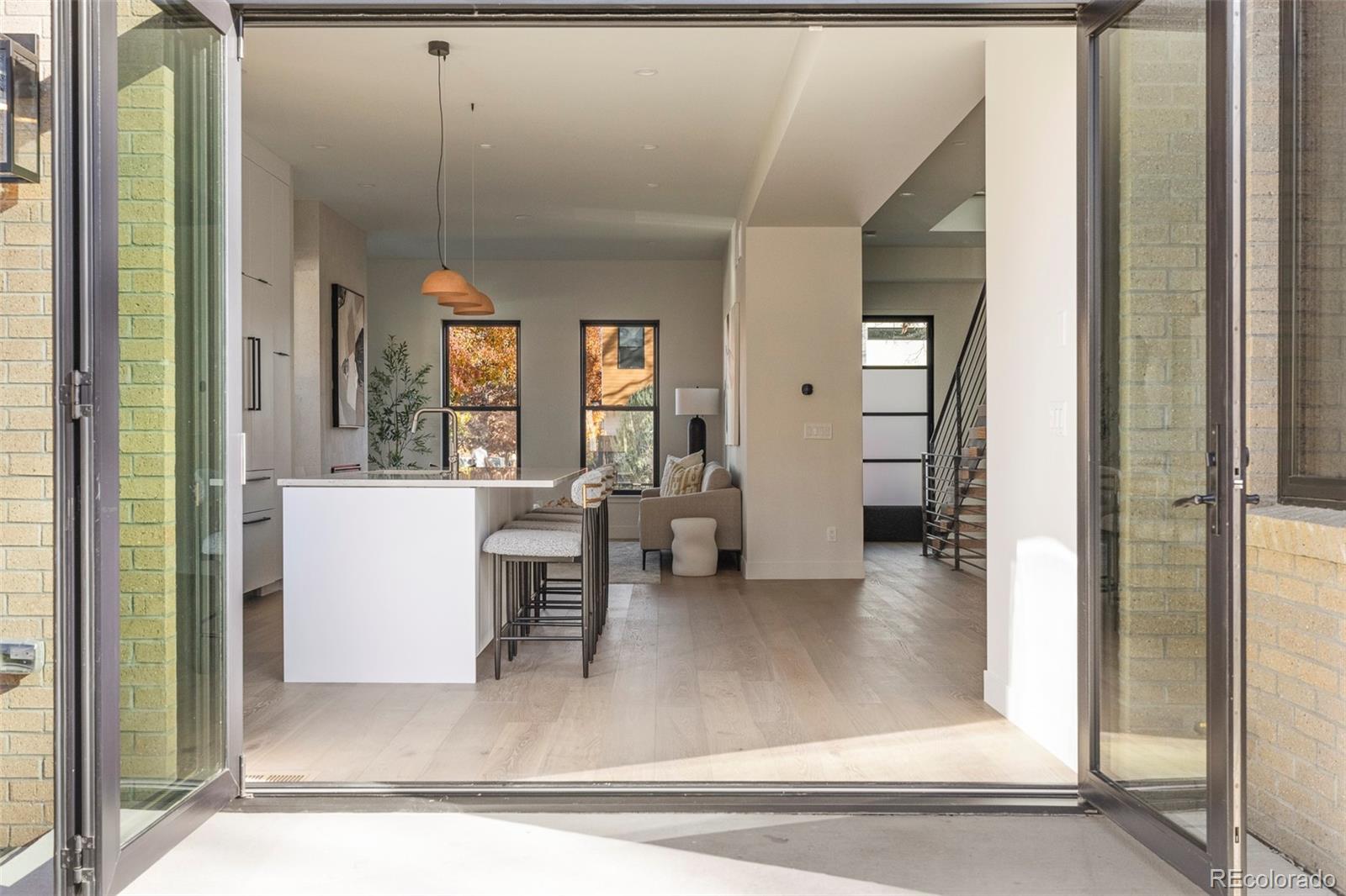 MLS Image #13 for 3291  zuni street,denver, Colorado