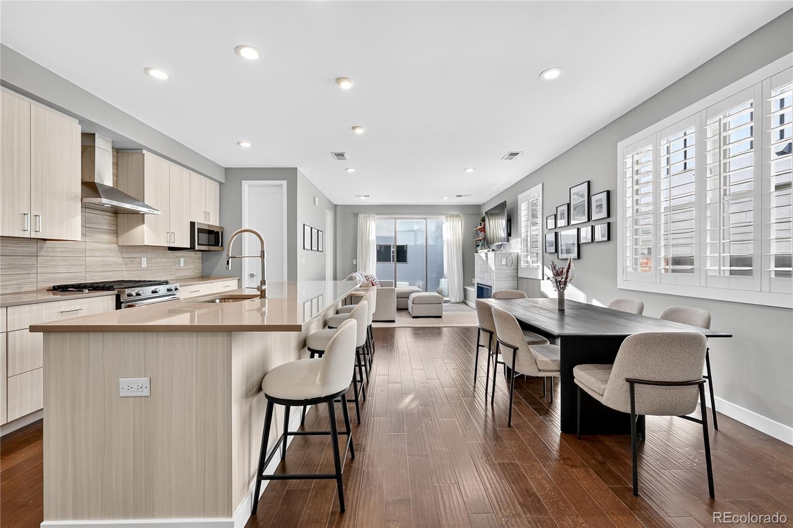 MLS Image #11 for 3237 s bannock street,englewood, Colorado