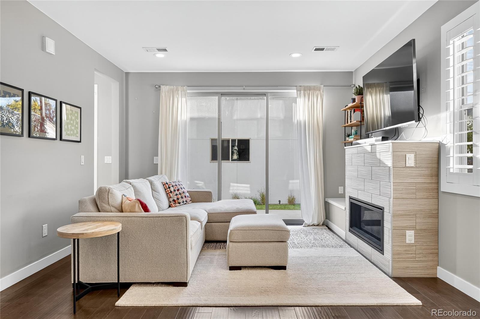MLS Image #2 for 3237 s bannock street,englewood, Colorado