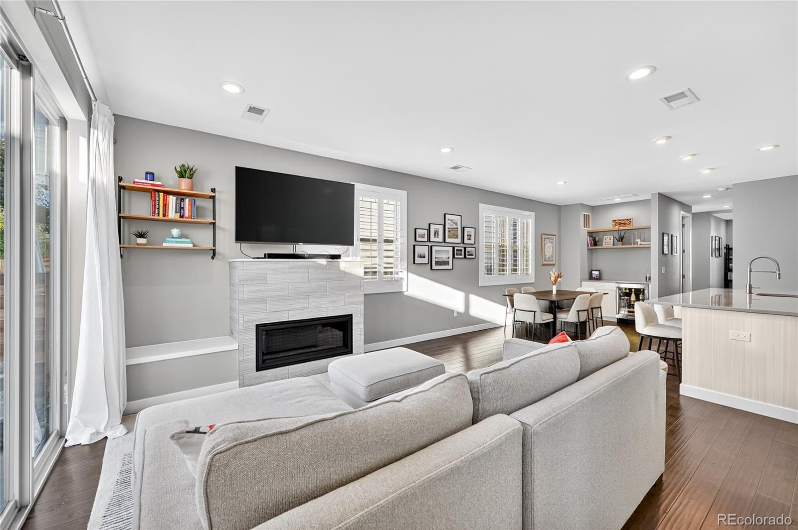 MLS Image #6 for 3237 s bannock street,englewood, Colorado