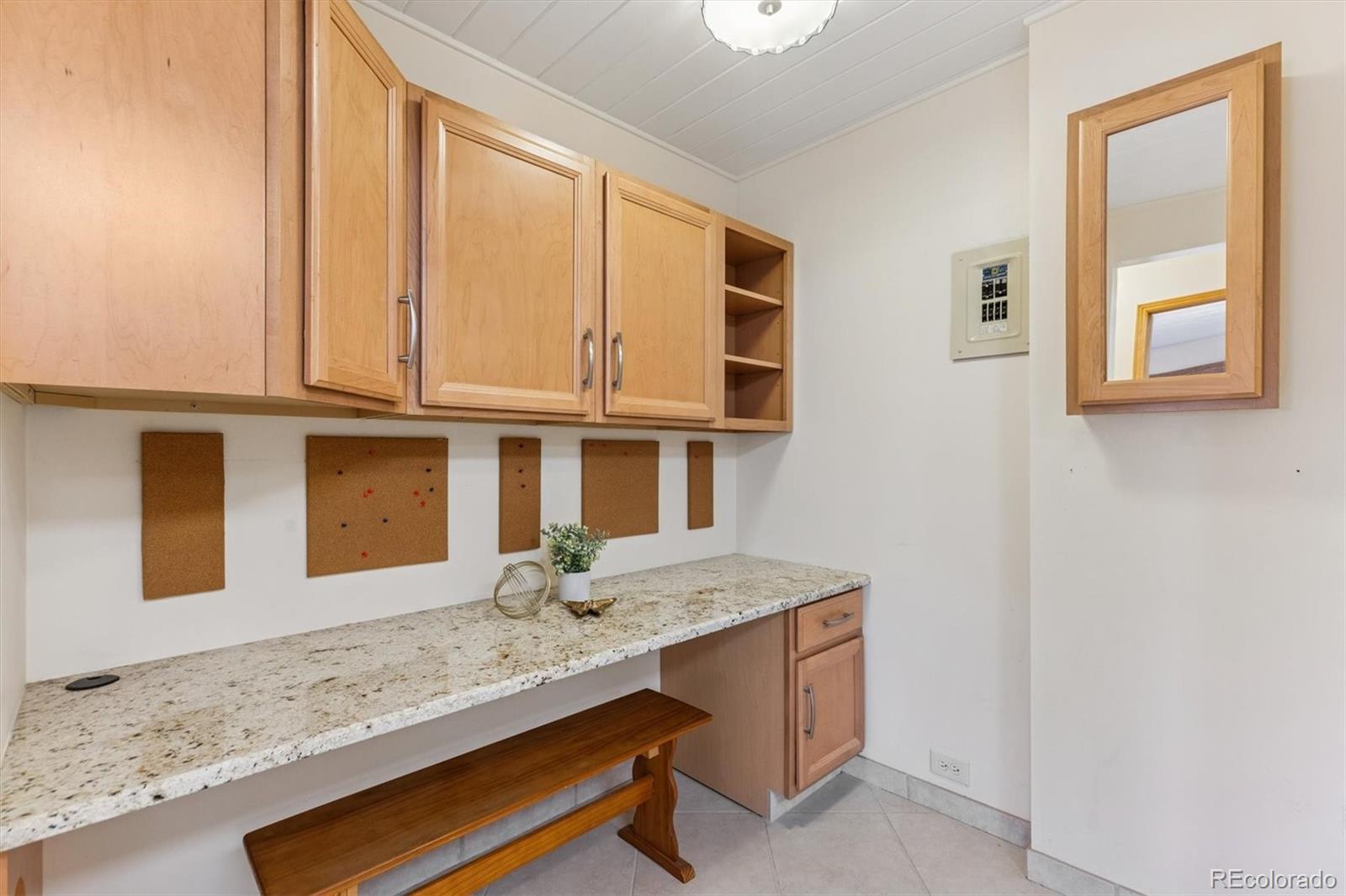 MLS Image #10 for 625 s clinton street 7a,denver, Colorado