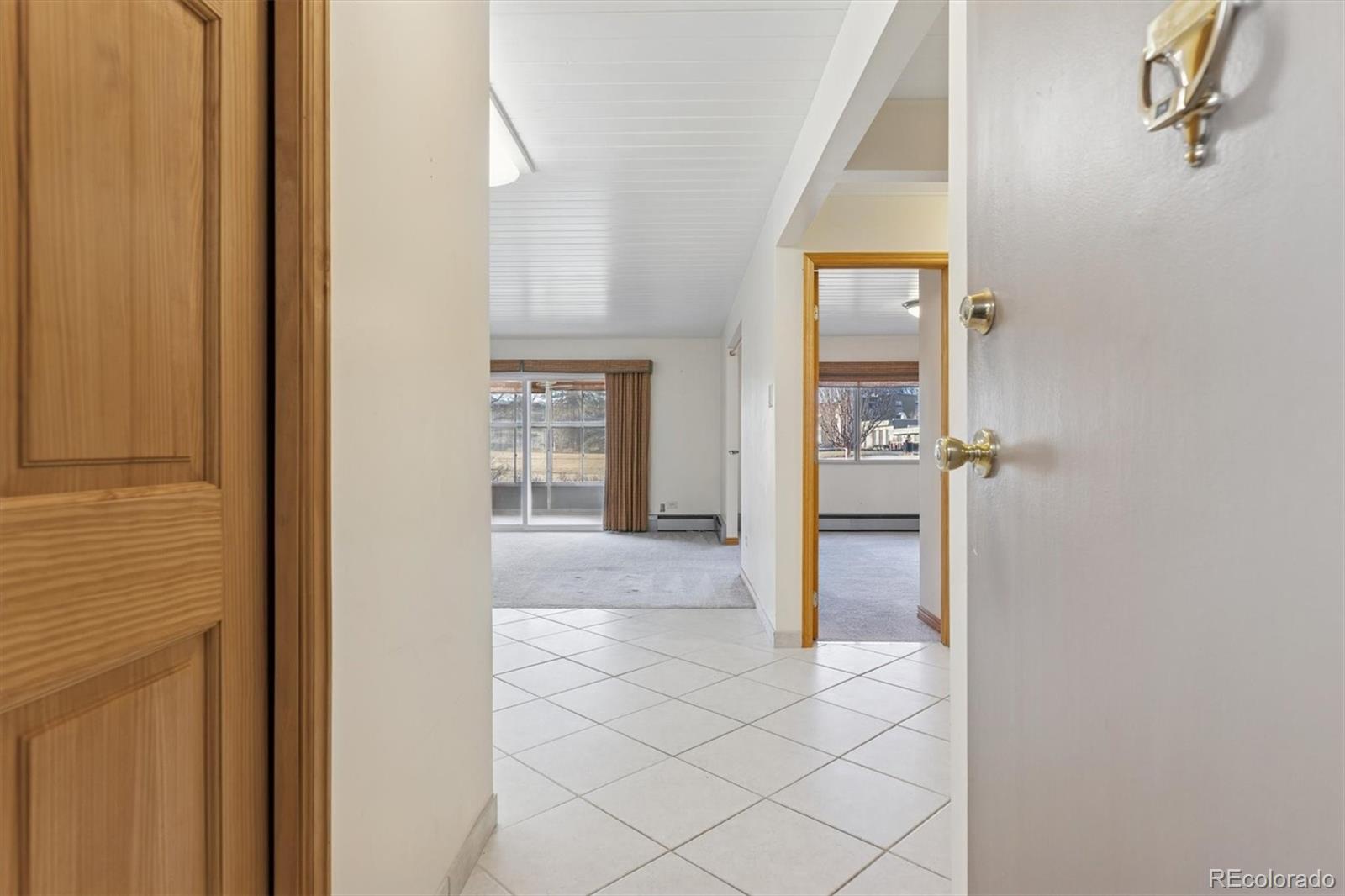 MLS Image #4 for 625 s clinton street 7a,denver, Colorado