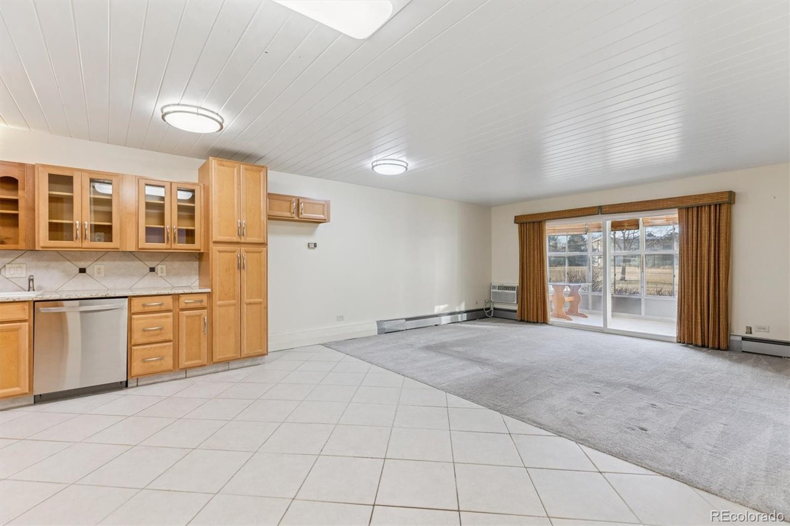 MLS Image #5 for 625 s clinton street 7a,denver, Colorado