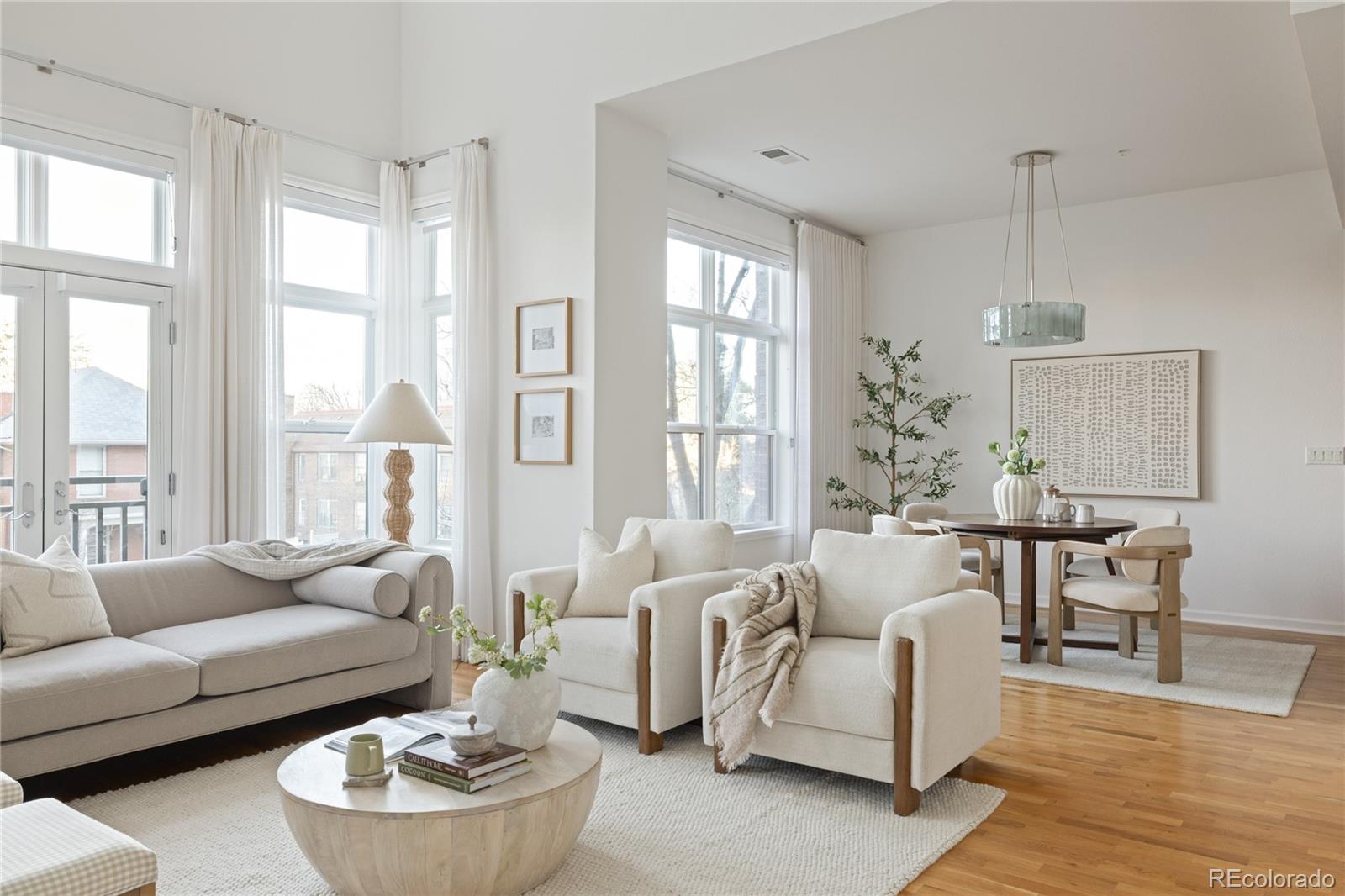 MLS Image #4 for 1662  fillmore street,denver, Colorado