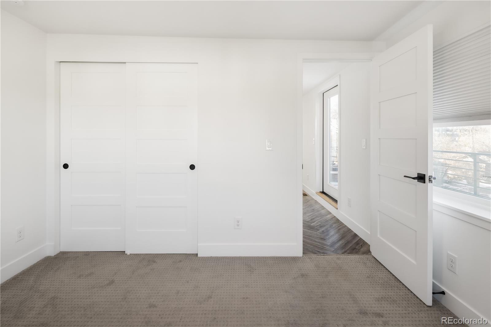 MLS Image #36 for 2240 s lincoln street,denver, Colorado