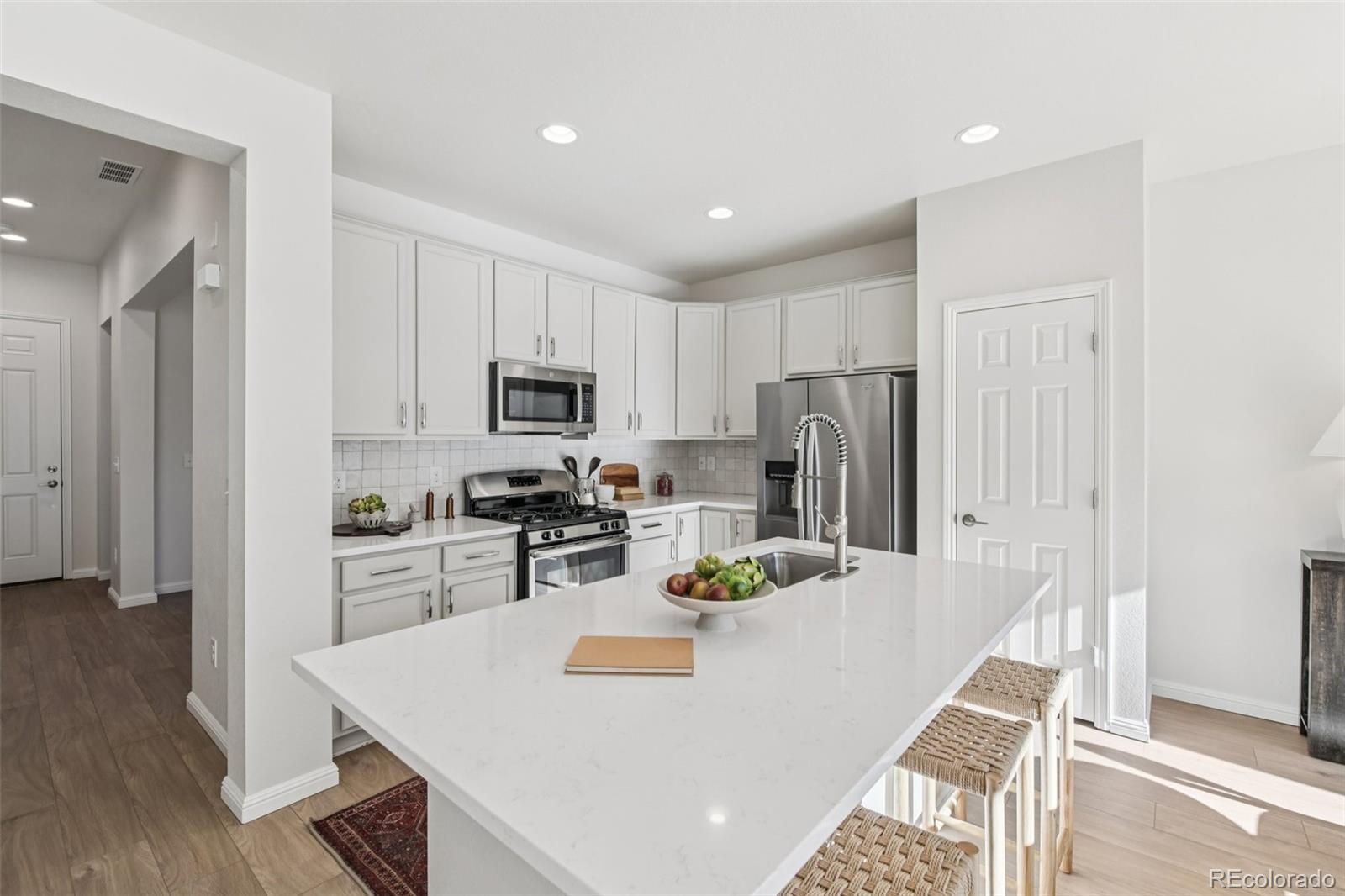 MLS Image #10 for 12636  sandstone drive,broomfield, Colorado