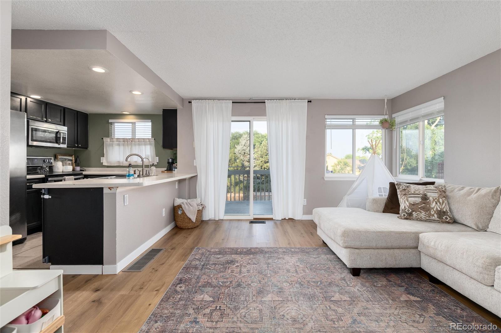 MLS Image #10 for 4304 s genoa court,centennial, Colorado