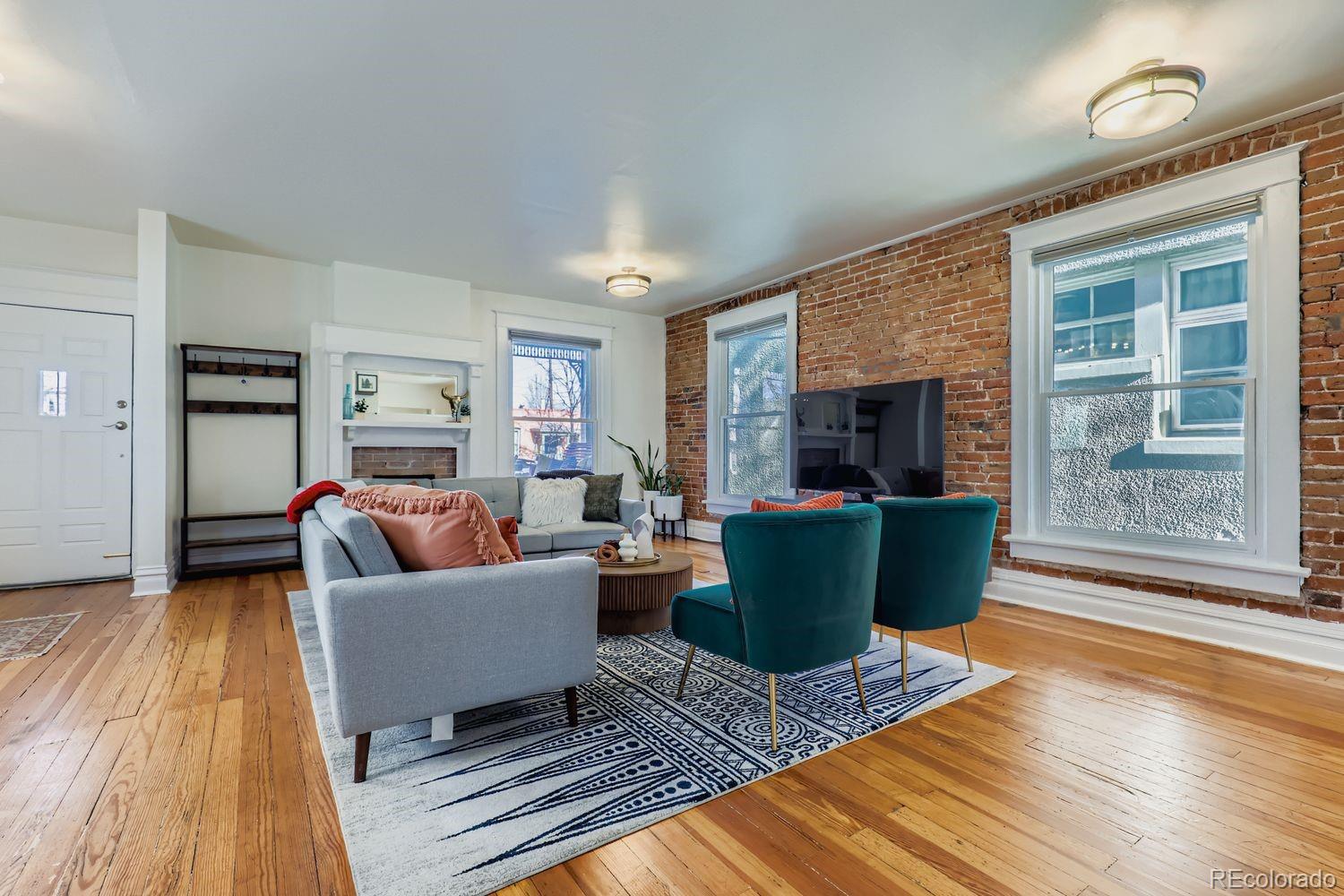 MLS Image #3 for 112 w maple avenue,denver, Colorado