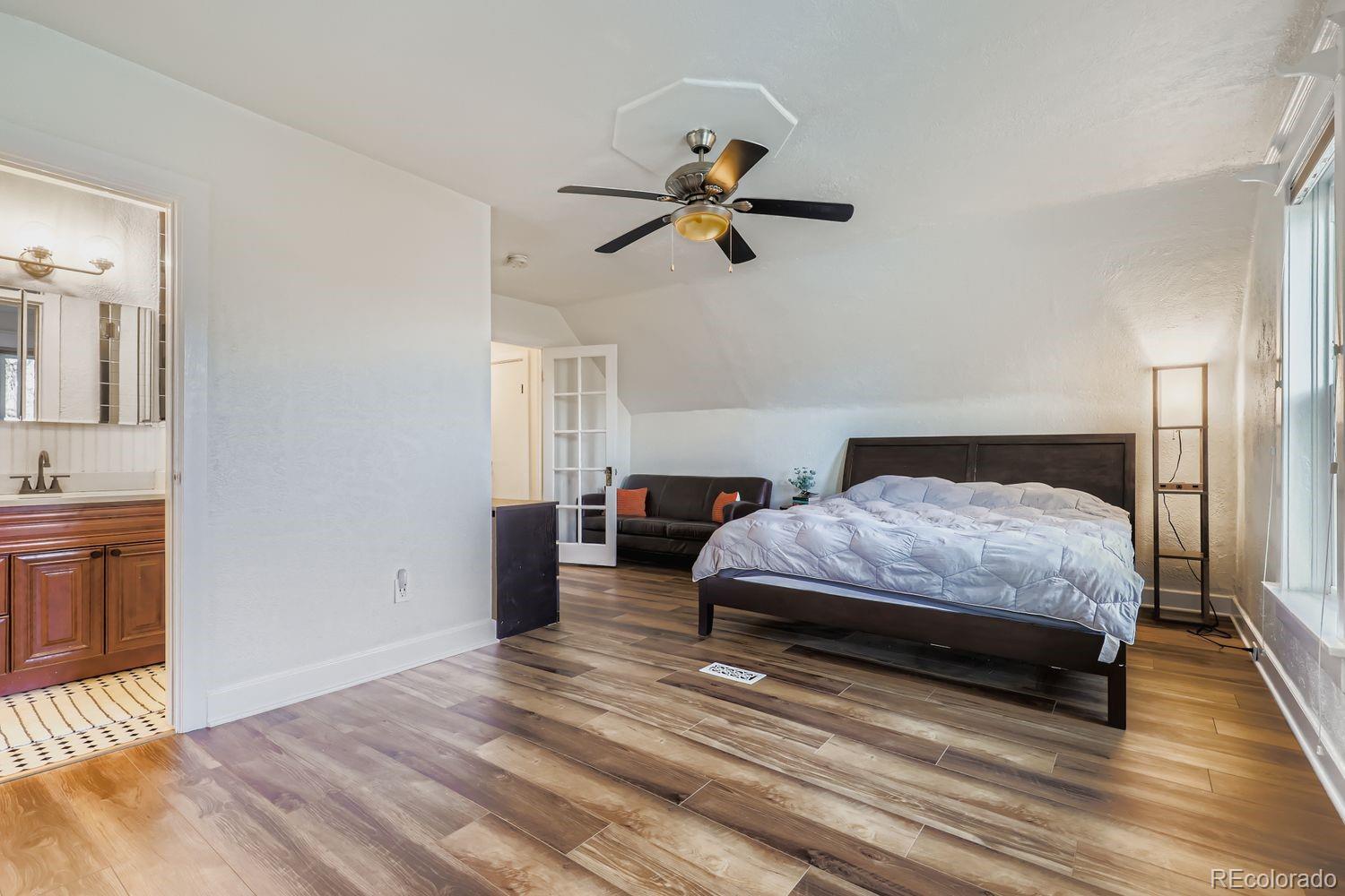 MLS Image #9 for 112 w maple avenue,denver, Colorado