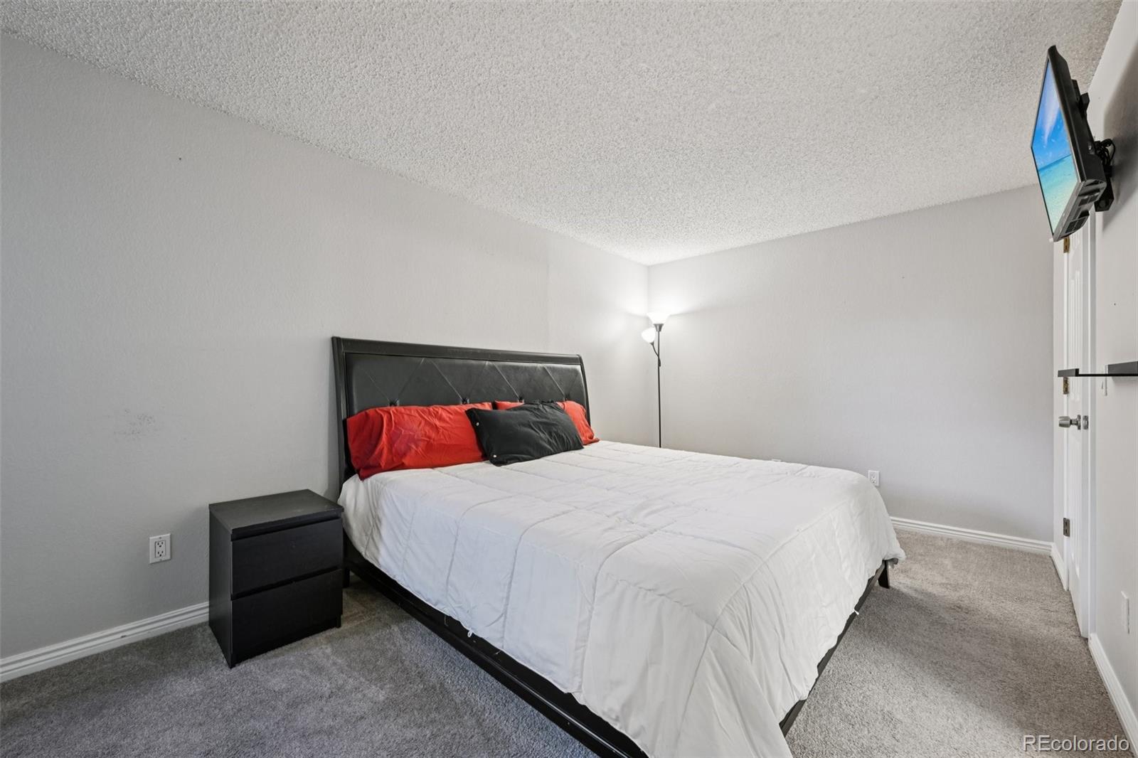 MLS Image #16 for 982 s dearborn way 14,aurora, Colorado