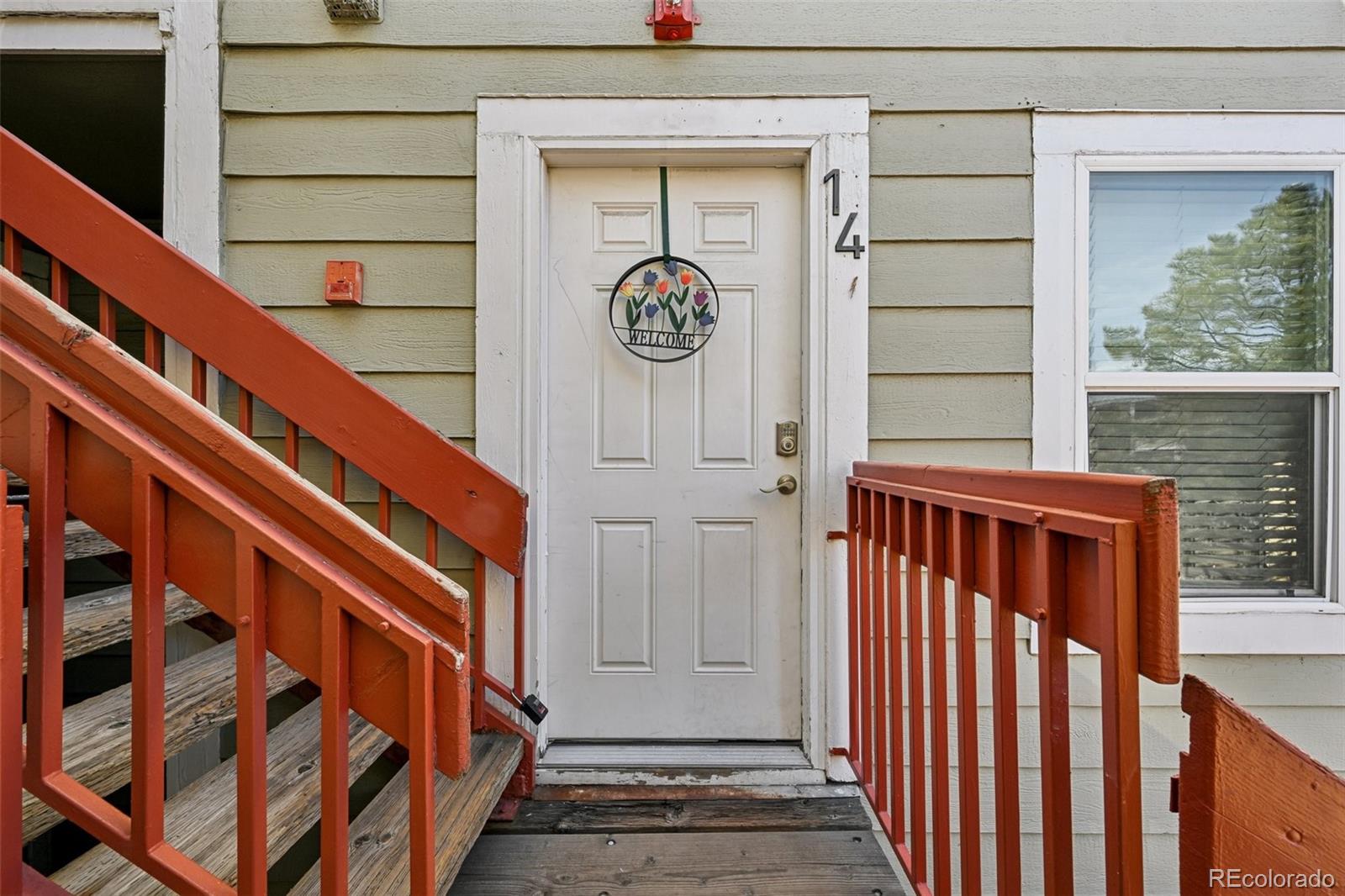 MLS Image #3 for 982 s dearborn way 14,aurora, Colorado