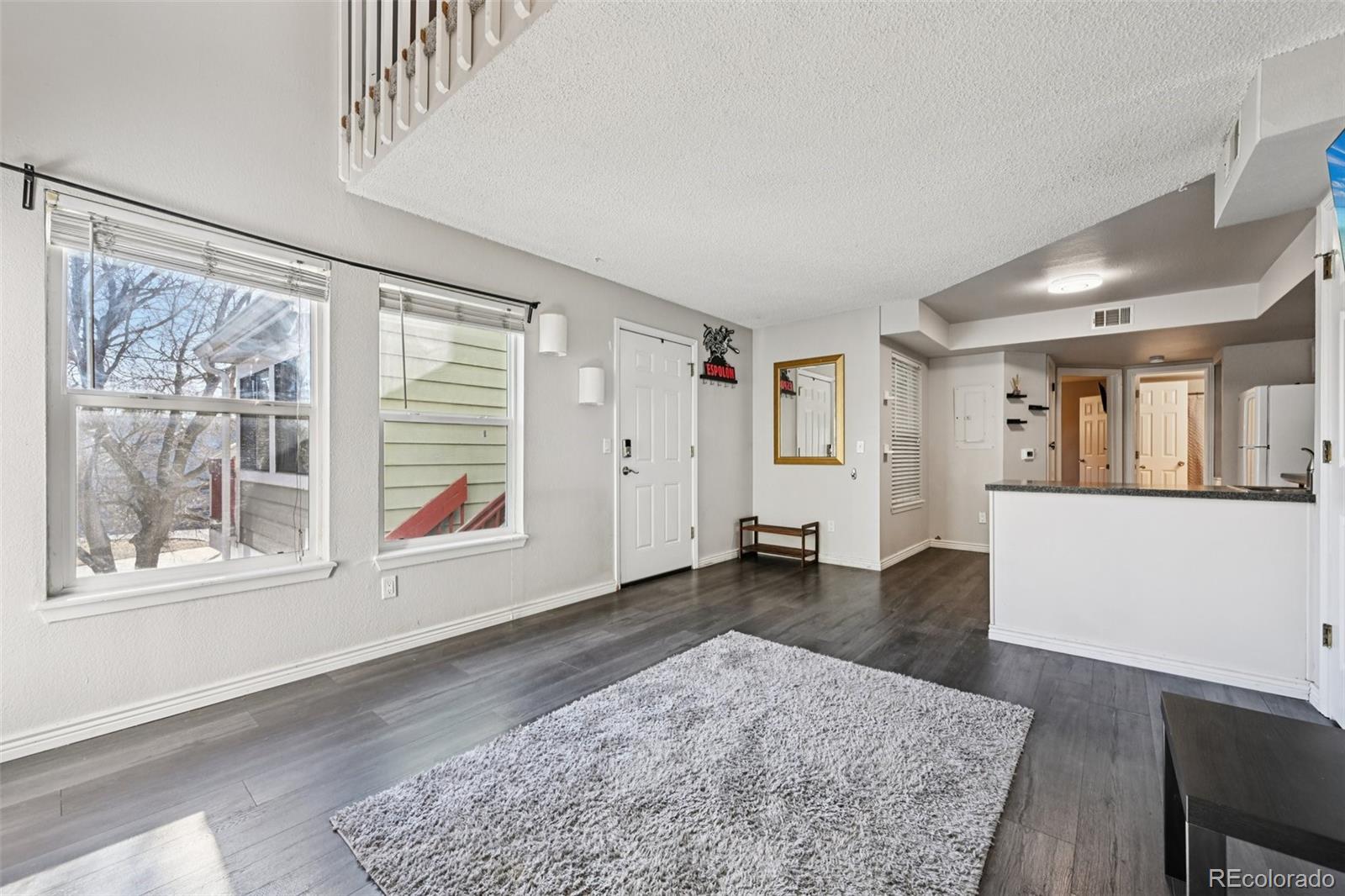 MLS Image #8 for 982 s dearborn way 14,aurora, Colorado