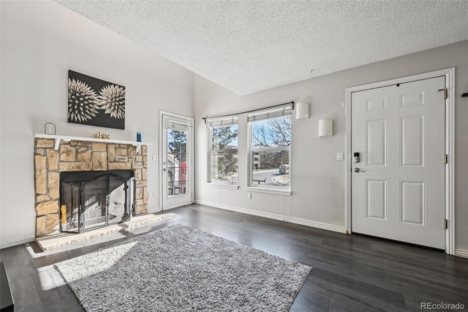 MLS Image #9 for 982 s dearborn way 14,aurora, Colorado