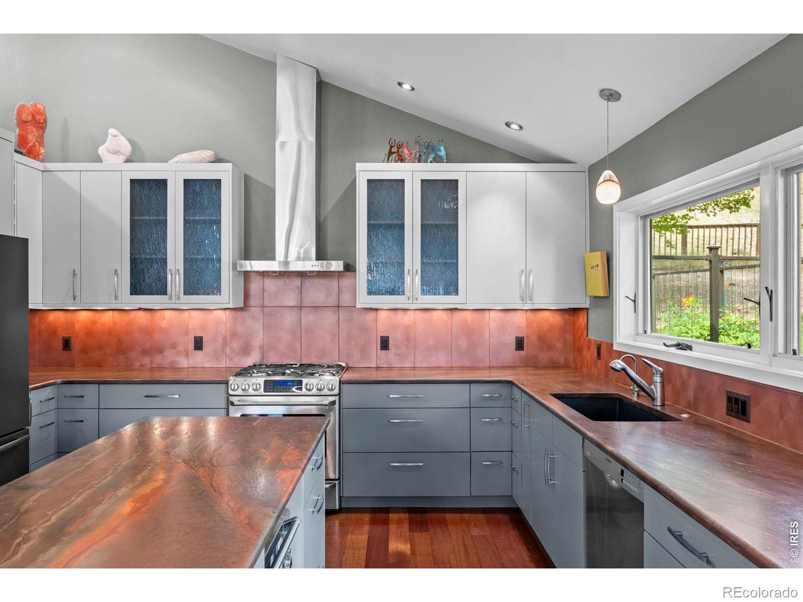MLS Image #13 for 3945  promontory court,boulder, Colorado