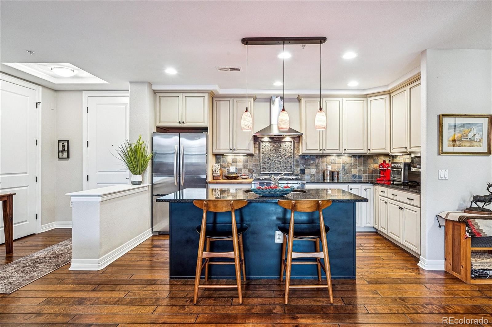 MLS Image #4 for 5592 s nevada street,littleton, Colorado