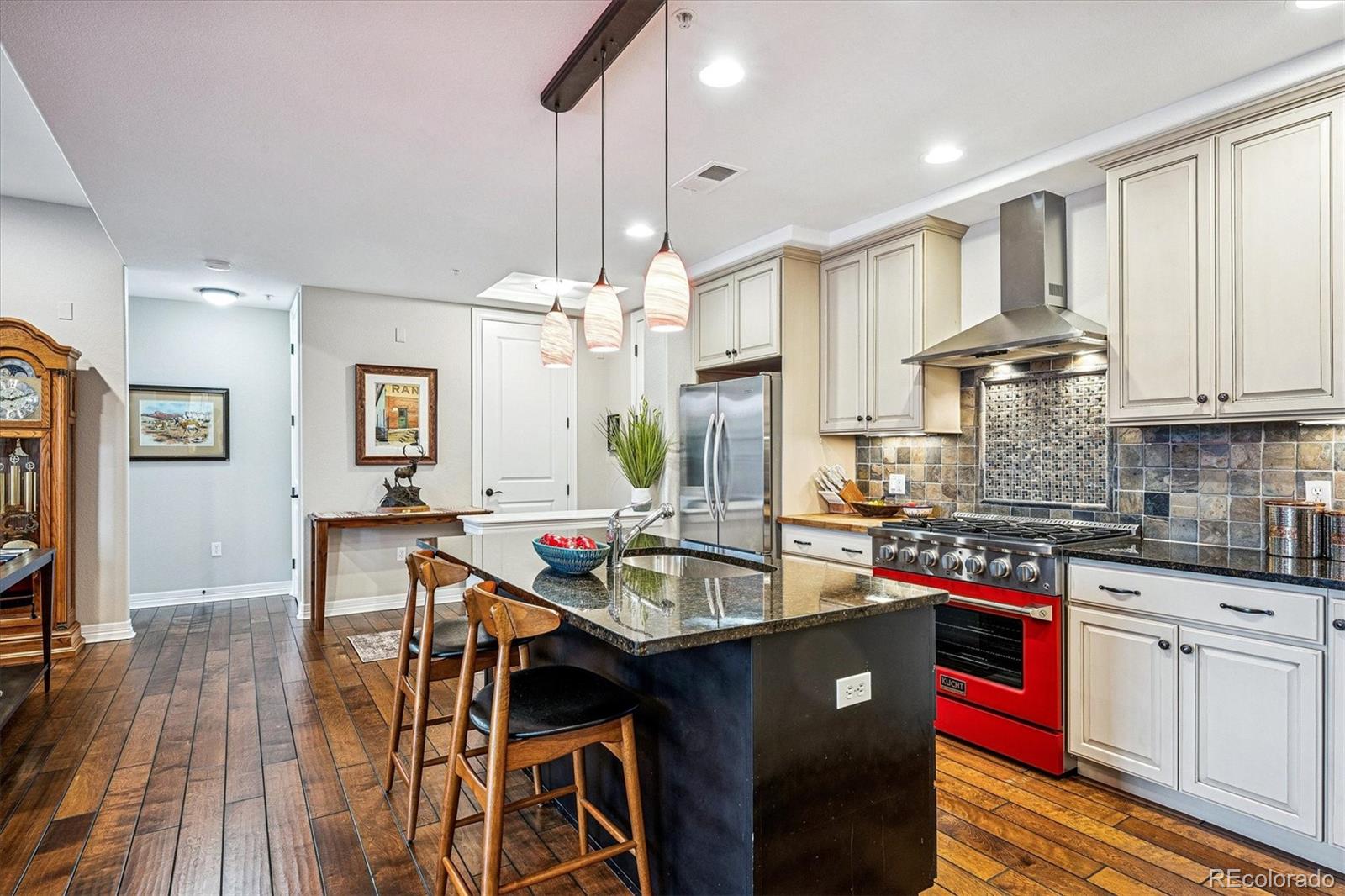 MLS Image #5 for 5592 s nevada street,littleton, Colorado