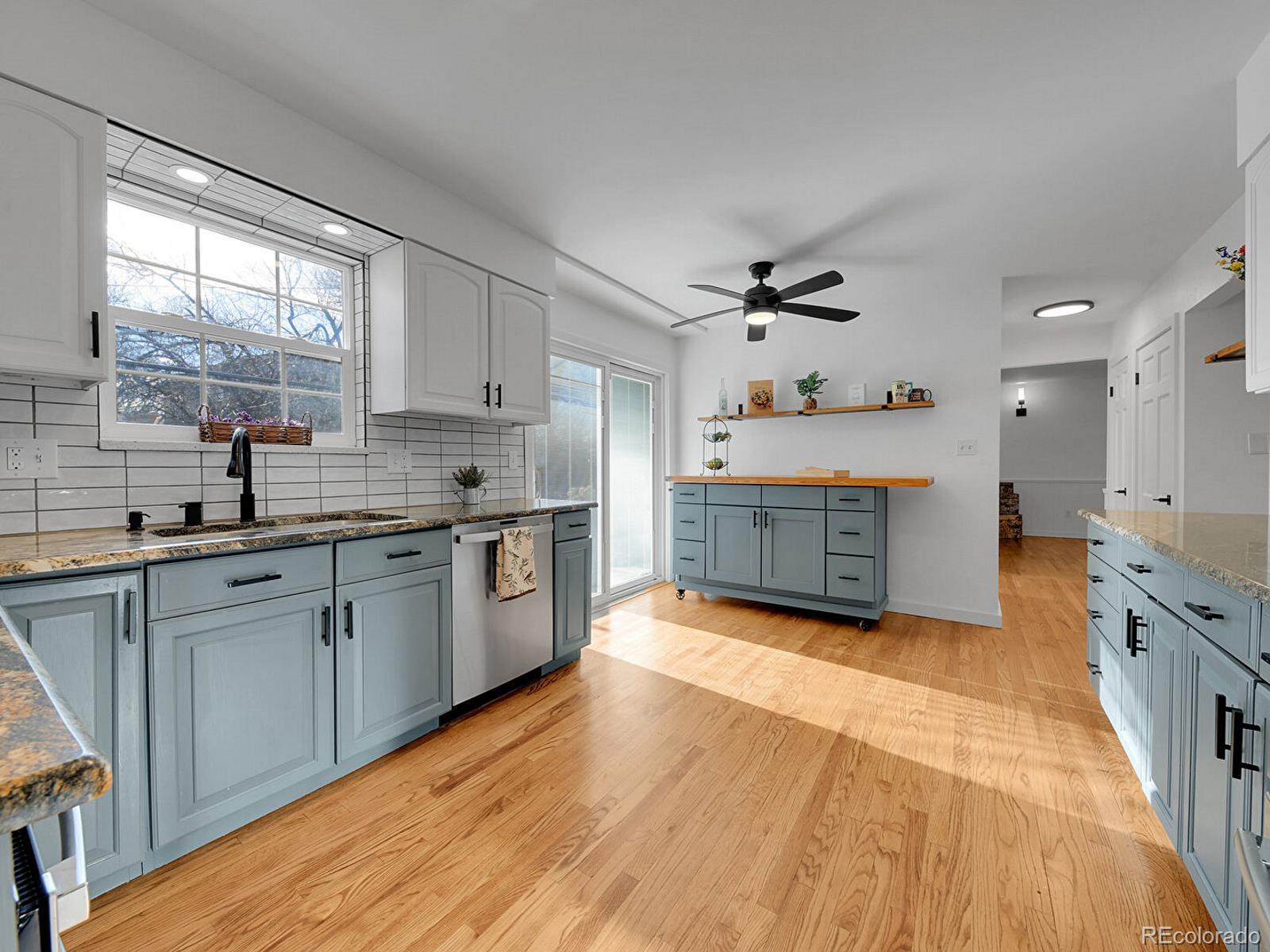 MLS Image #11 for 5584 w rowland place,littleton, Colorado