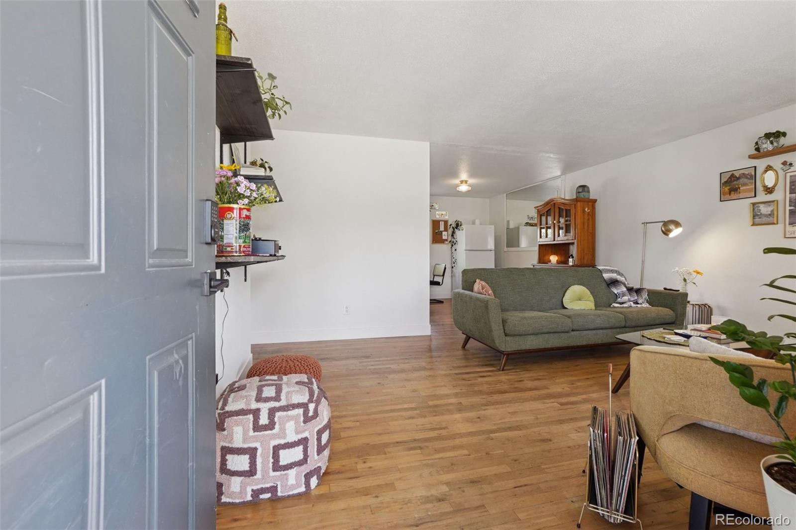MLS Image #5 for 1218  rushmore drive,colorado springs, Colorado