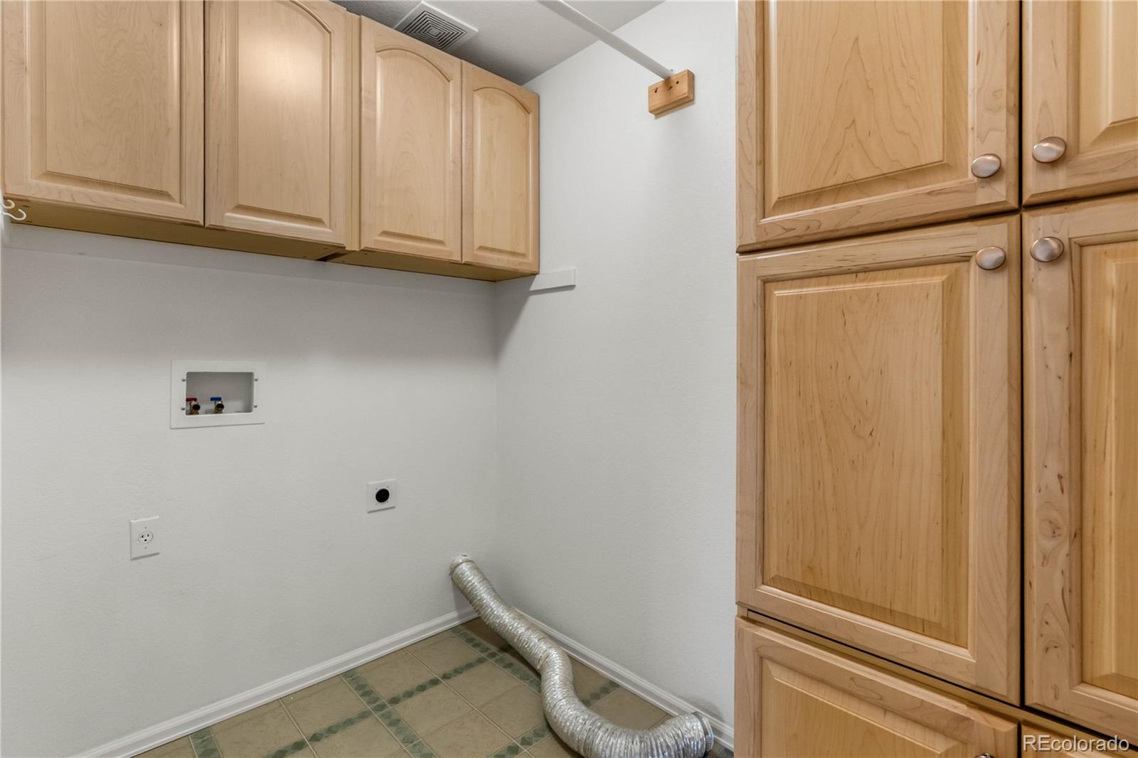 MLS Image #20 for 6120  medford court,castle rock, Colorado
