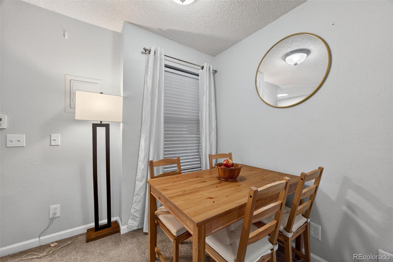 MLS Image #11 for 912 s dearborn way 4,aurora, Colorado