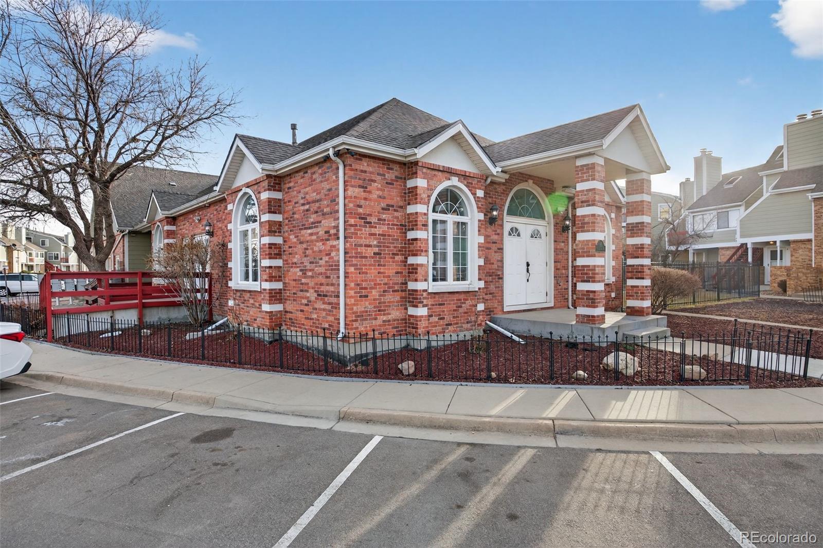 MLS Image #20 for 912 s dearborn way 4,aurora, Colorado