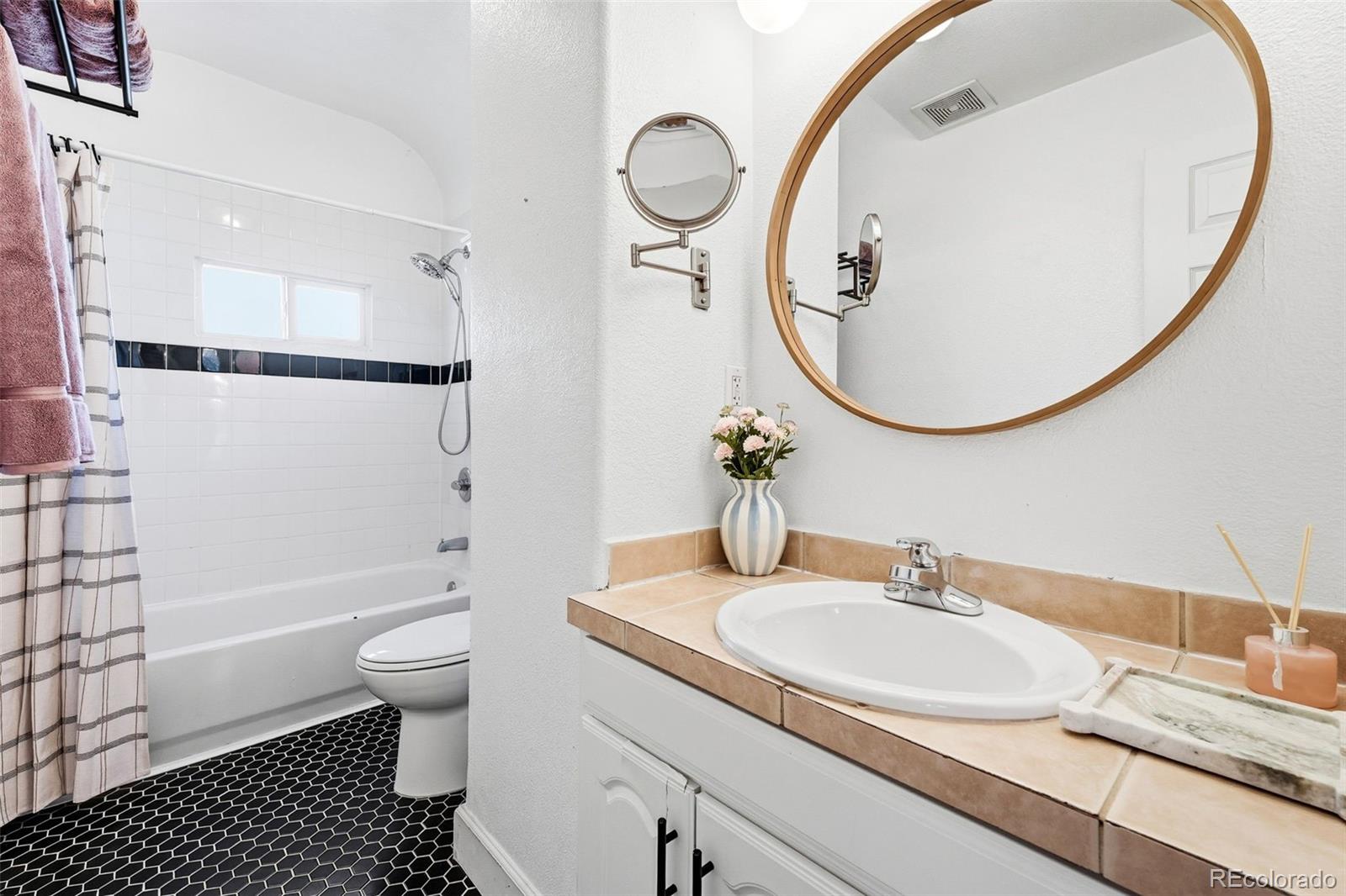 MLS Image #10 for 2917  zenobia street,denver, Colorado
