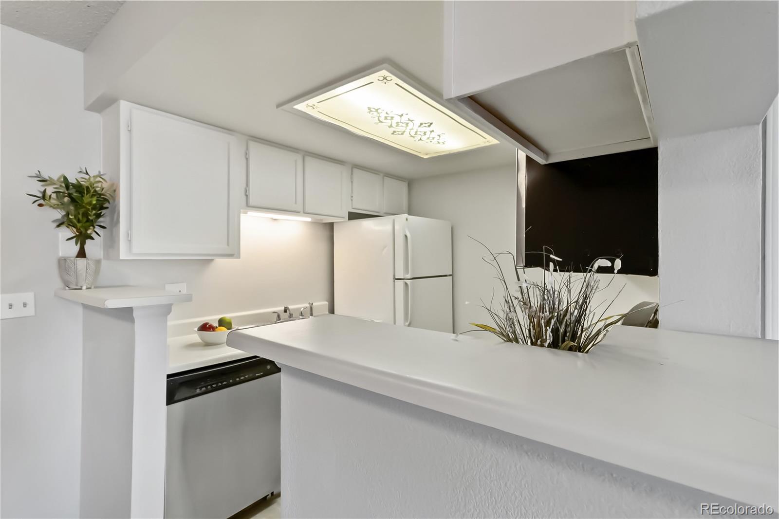 MLS Image #12 for 8600 e alameda avenue 14-204,denver, Colorado