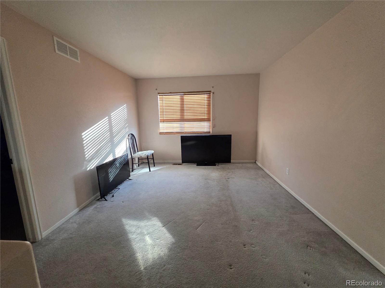 MLS Image #14 for 5138  orleans court,denver, Colorado
