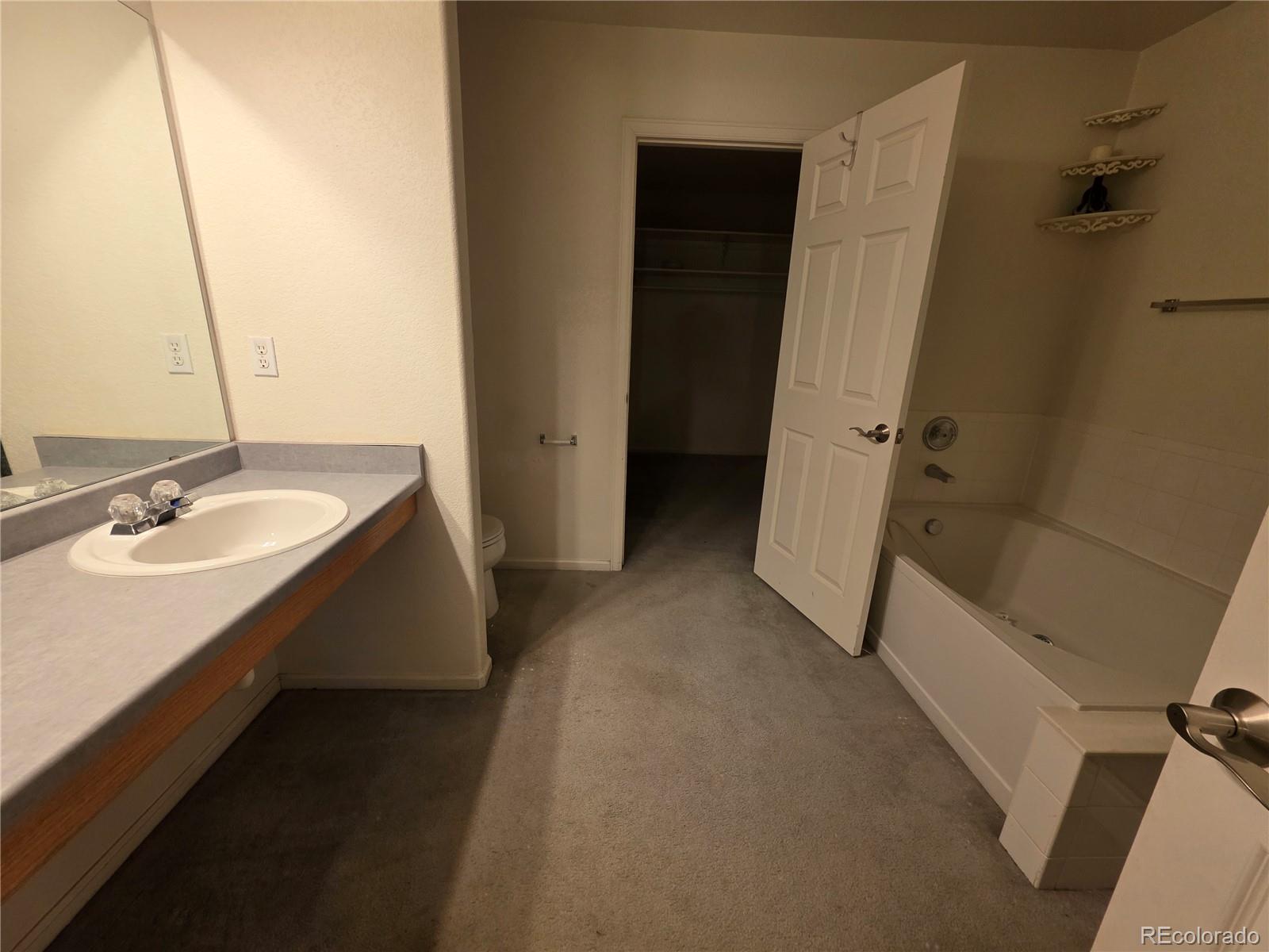MLS Image #16 for 5138  orleans court,denver, Colorado