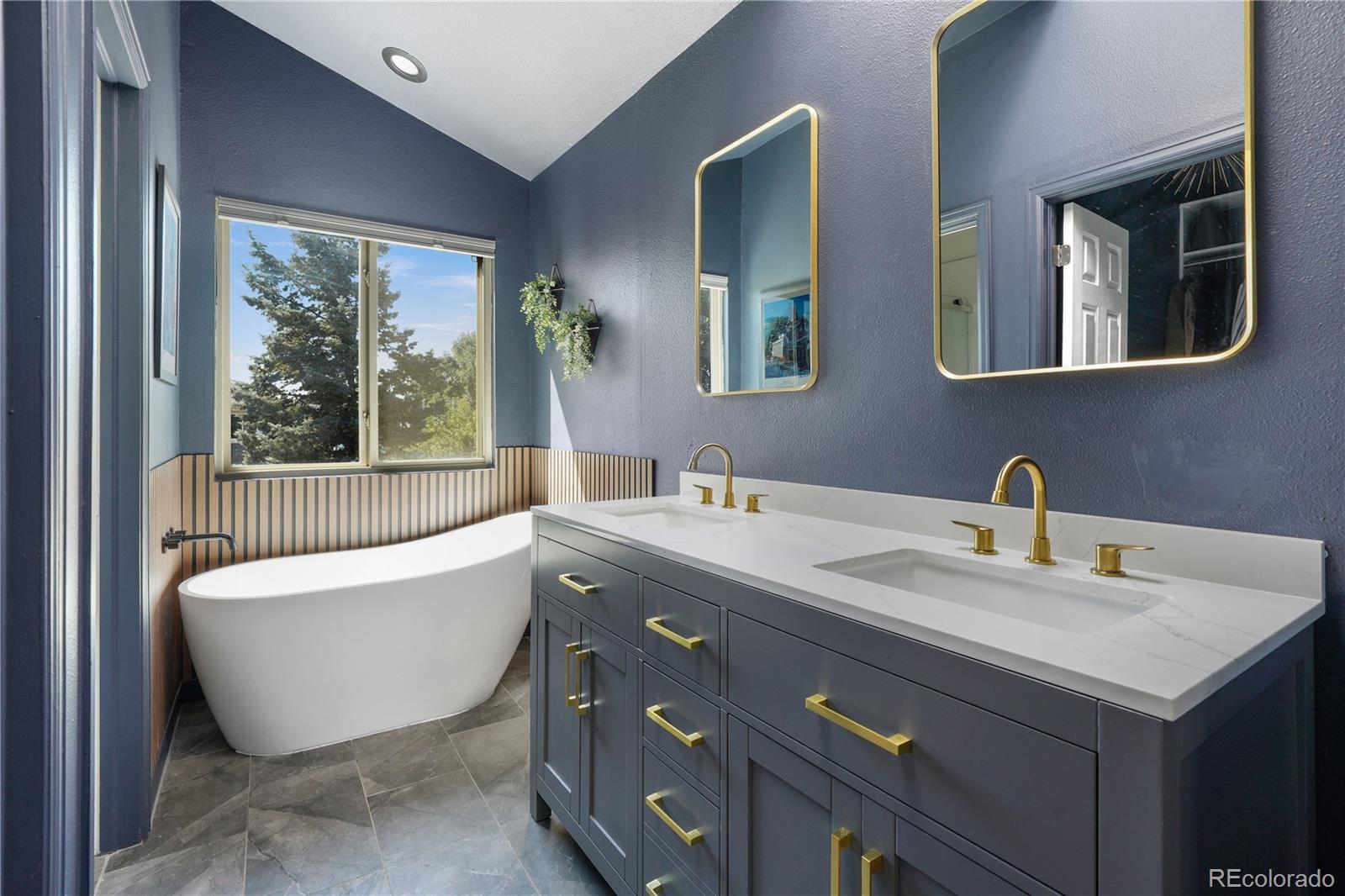MLS Image #22 for 1651  beacon hill drive,highlands ranch, Colorado