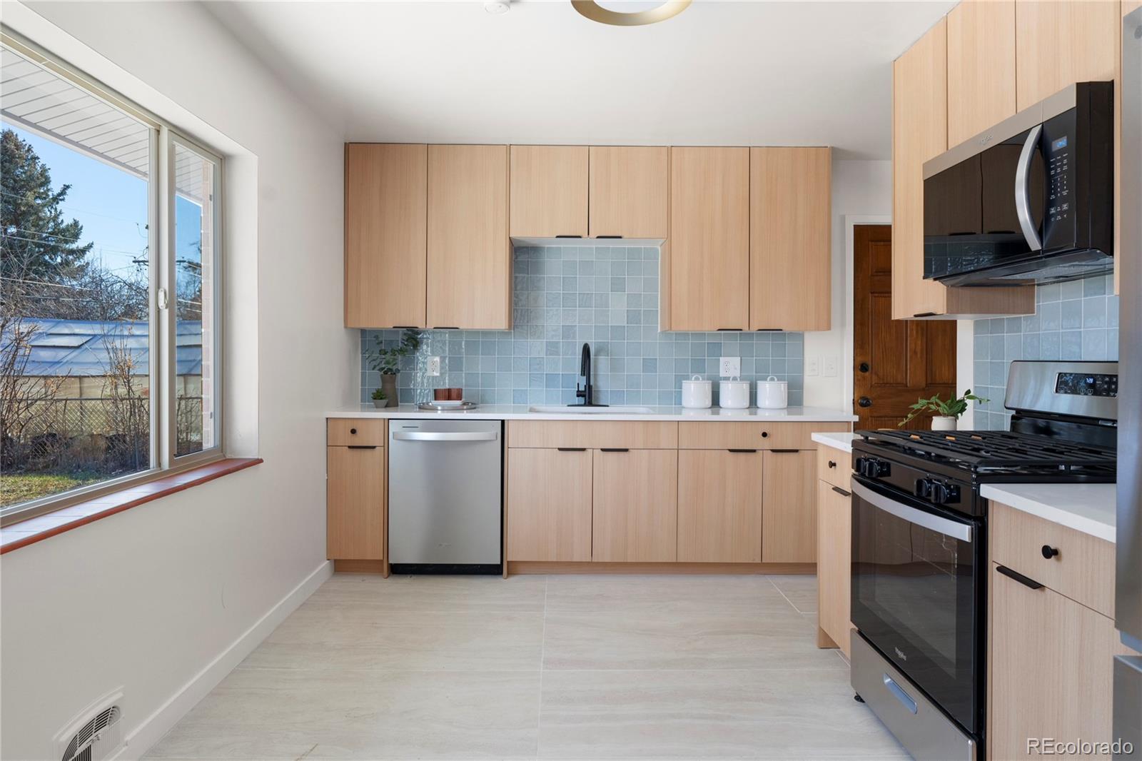 MLS Image #9 for 10  estes street,lakewood, Colorado